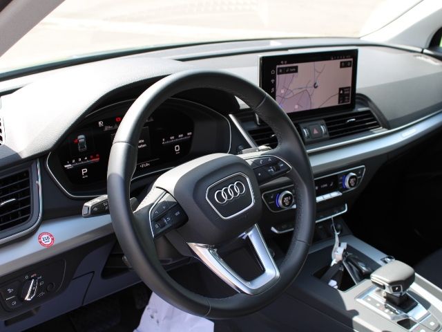 Audi Q5 40 TDI quattro S line Black PANO-AHK-MATRIX-T