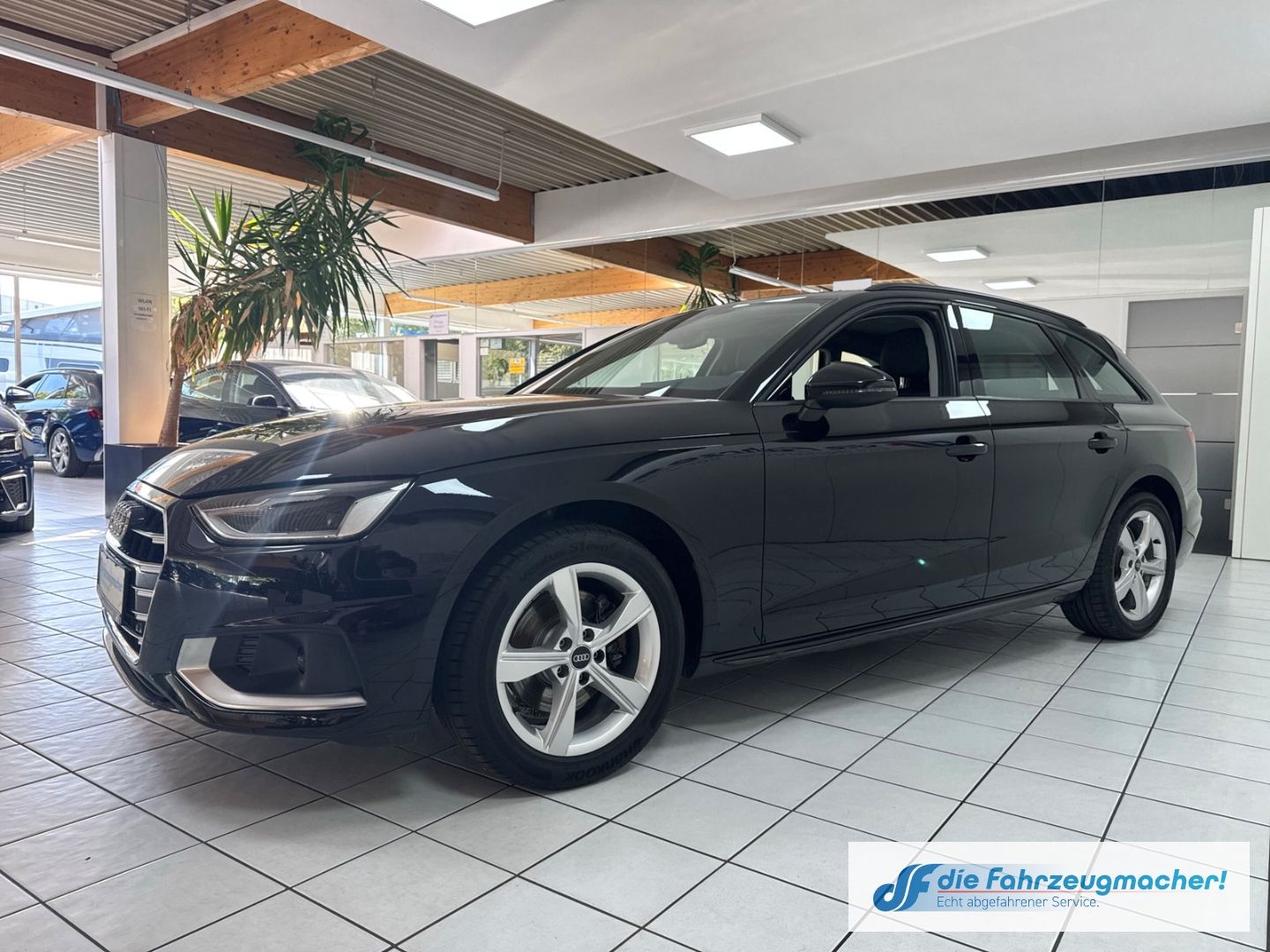 Audi A4 Avant 35 TDI advanced - Samsaru's Car Outlet