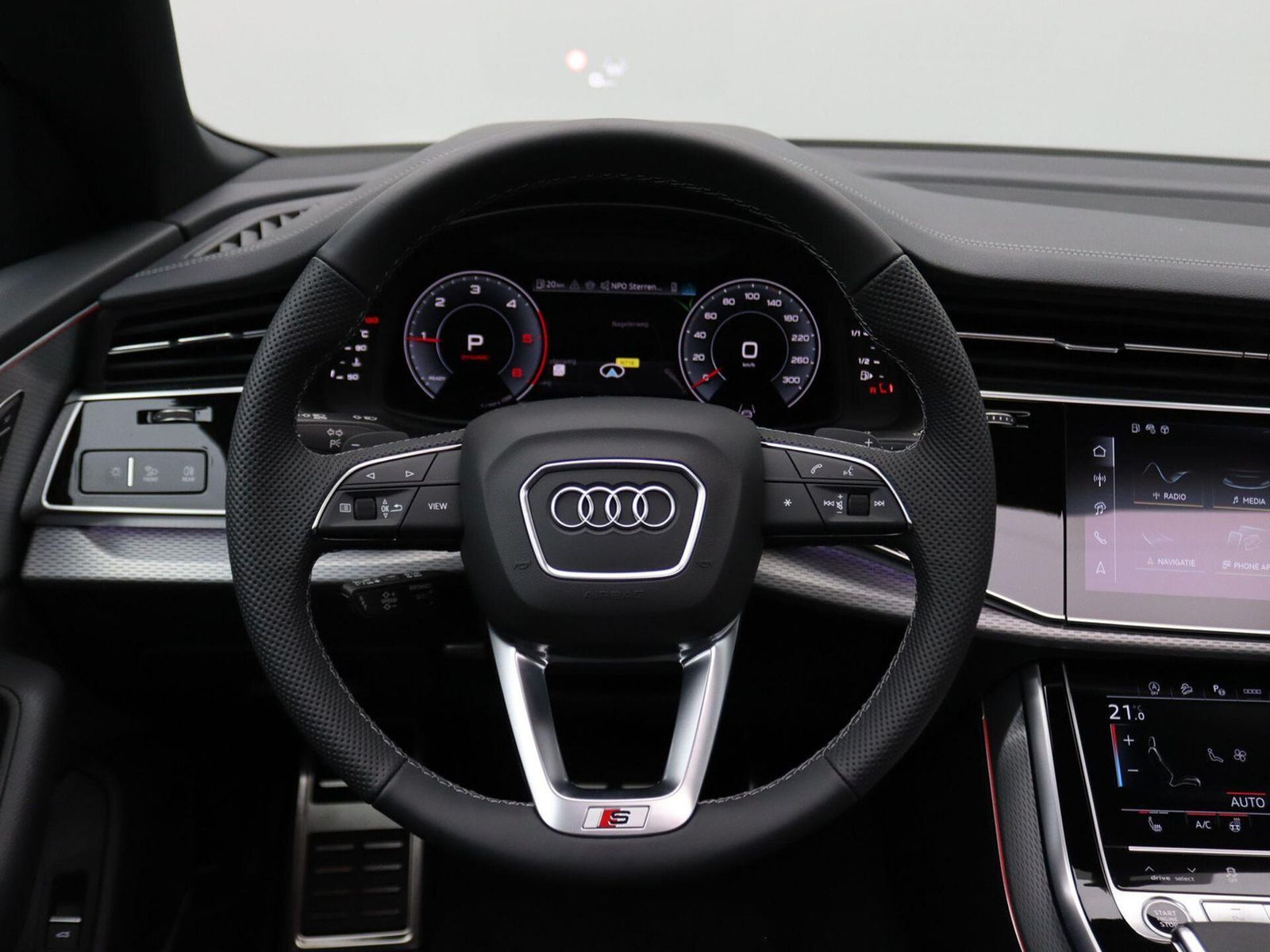 Audi Q8 50 TDI quattro S-Line - Samsaru's Car Outlet