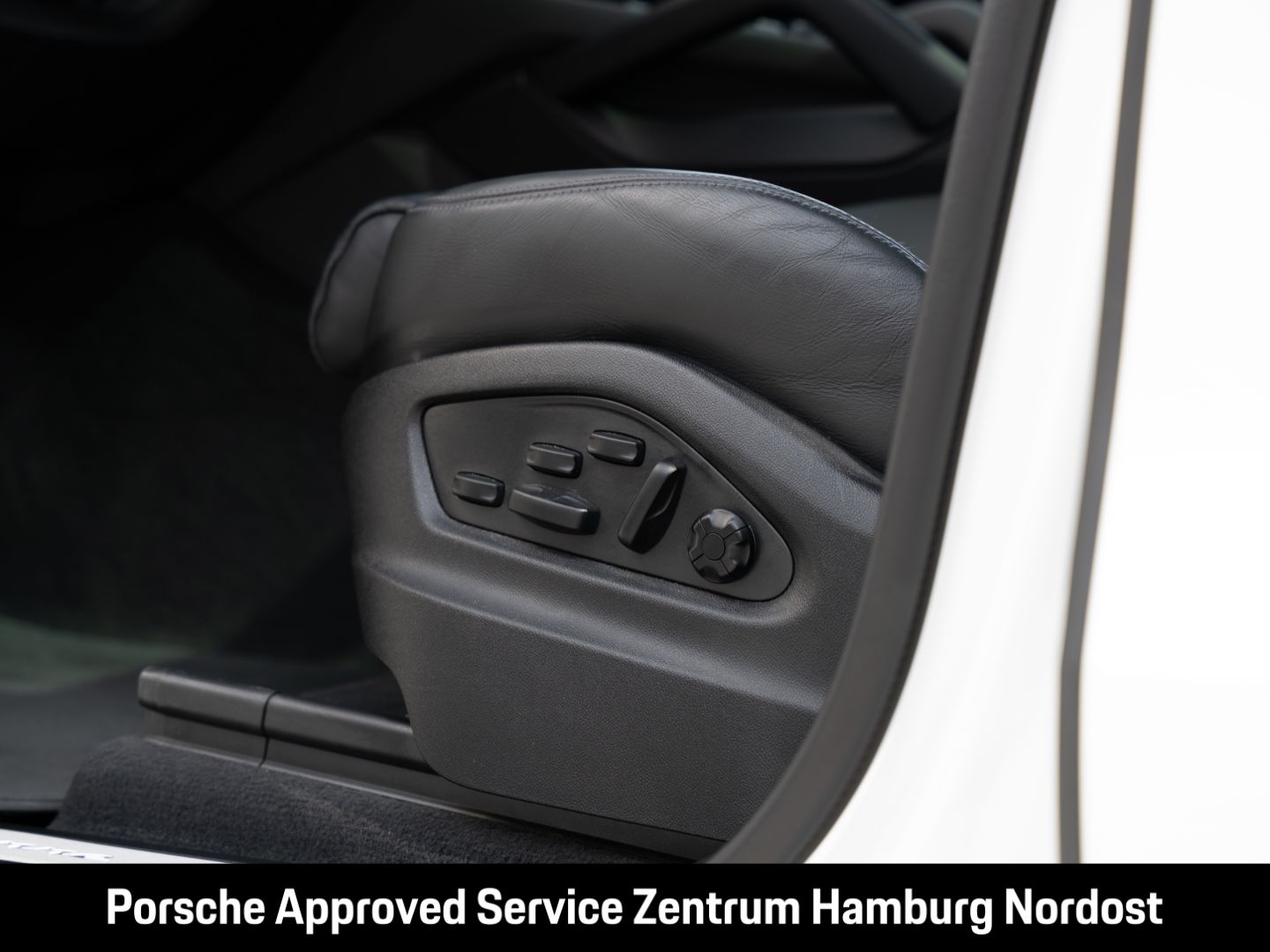 Porsche Cayenne E-Hybrid Pano BOSE PASM HUD InnoDrive