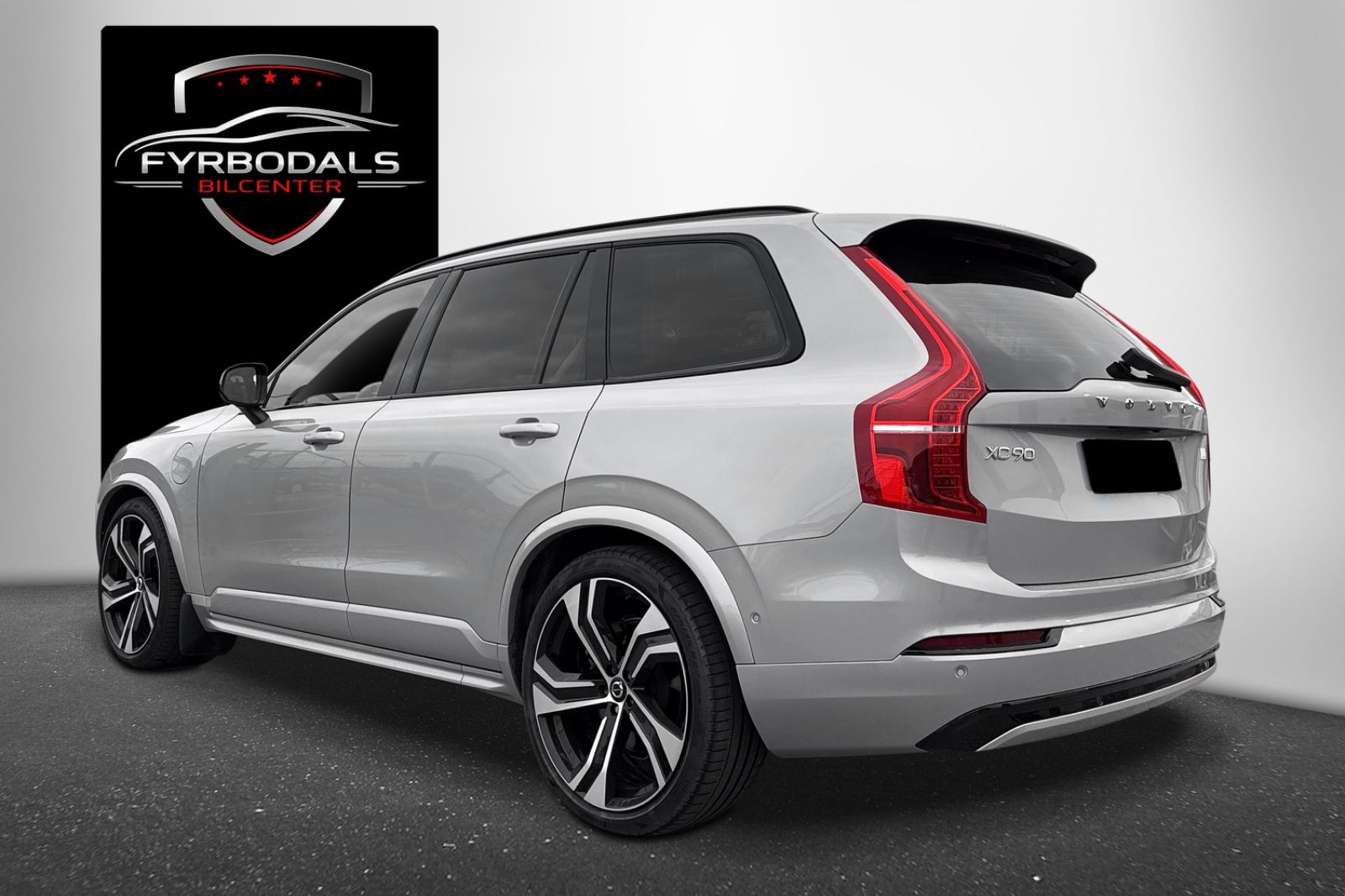 Volvo XC90 T8 AWD 456hp Plug-In ULT-Dark Recharge *VAT