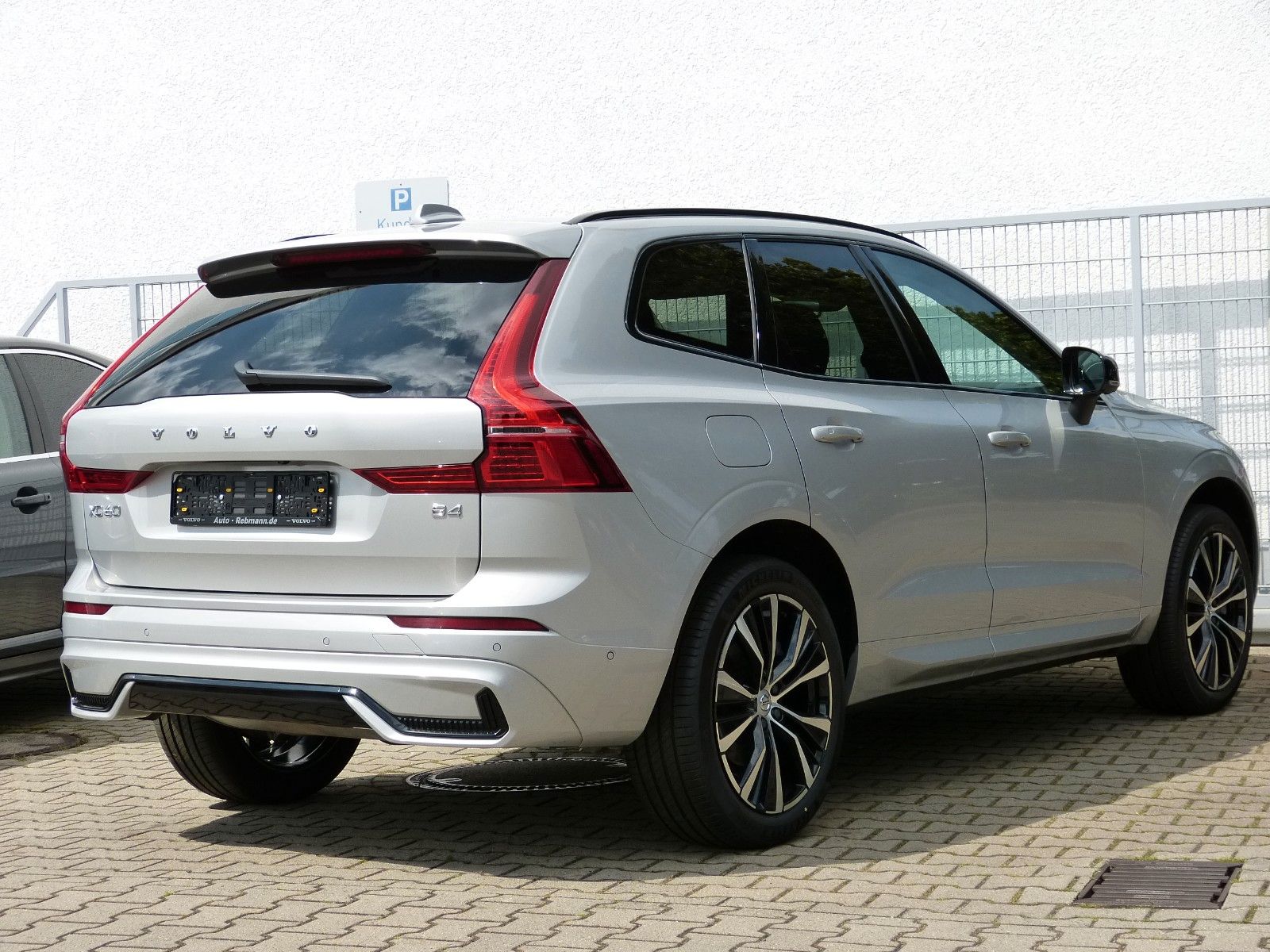 Volvo XC60 B4 Plus Dark Auto ACC*360°