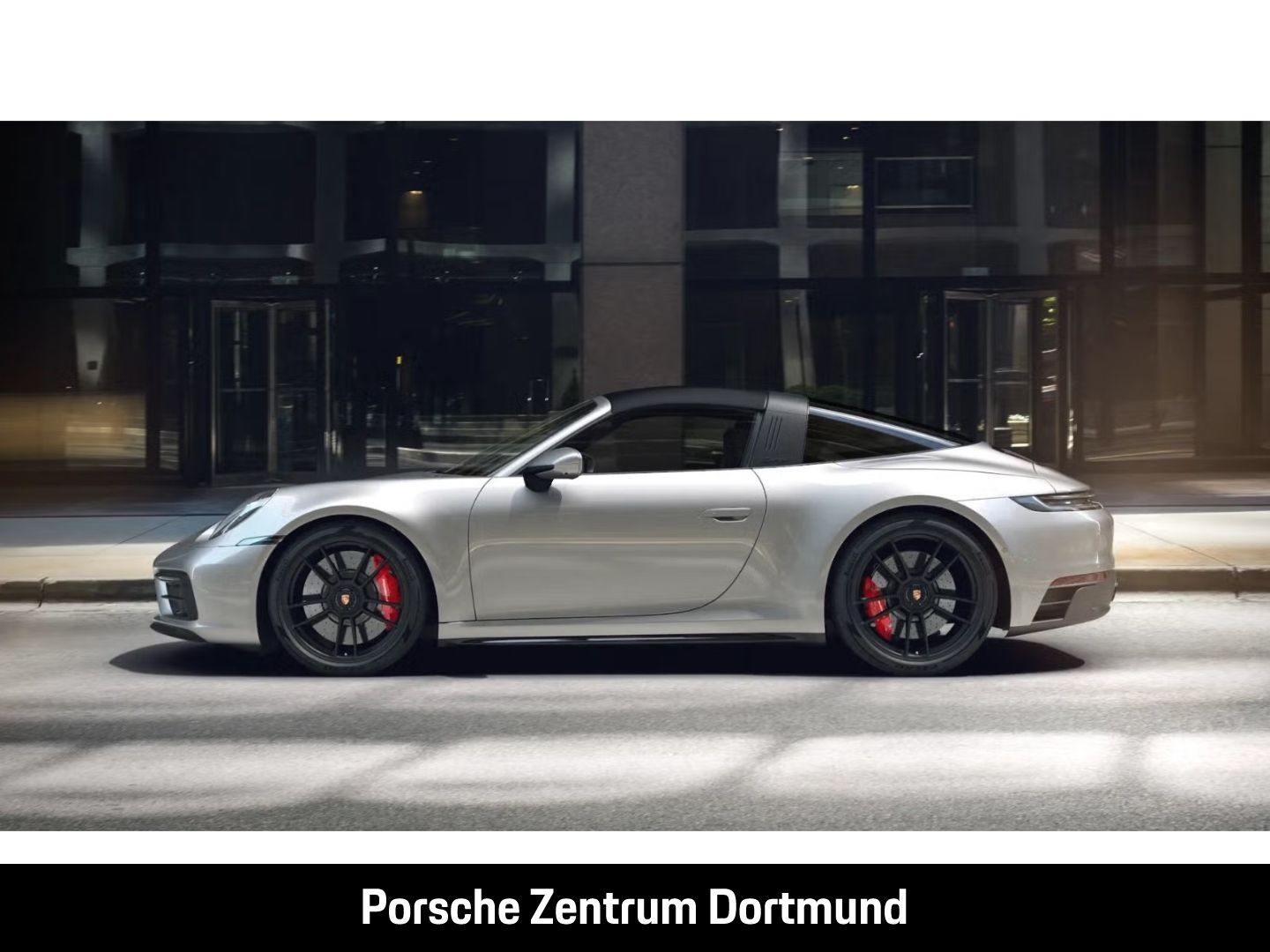 Porsche 992 911 Targa 4 GTS Burmester Nachtsicht LED