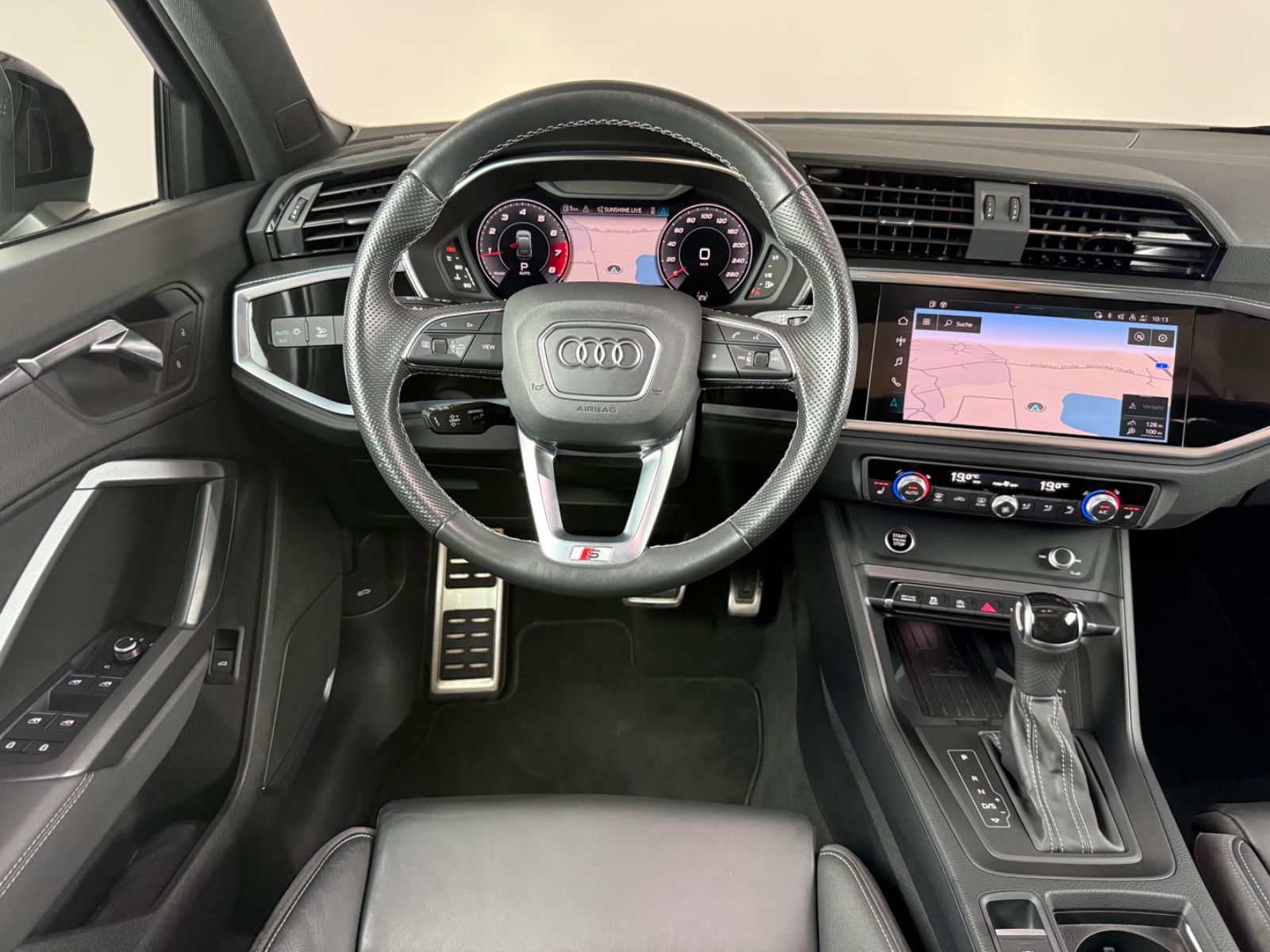Audi Q3 Sportback 45 TFSI qu S line Pano B&O AHK ACC