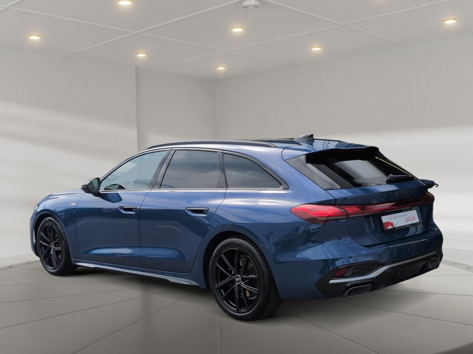 Audi A5 Avant edition one TFSI 150 S line Matrix AHK