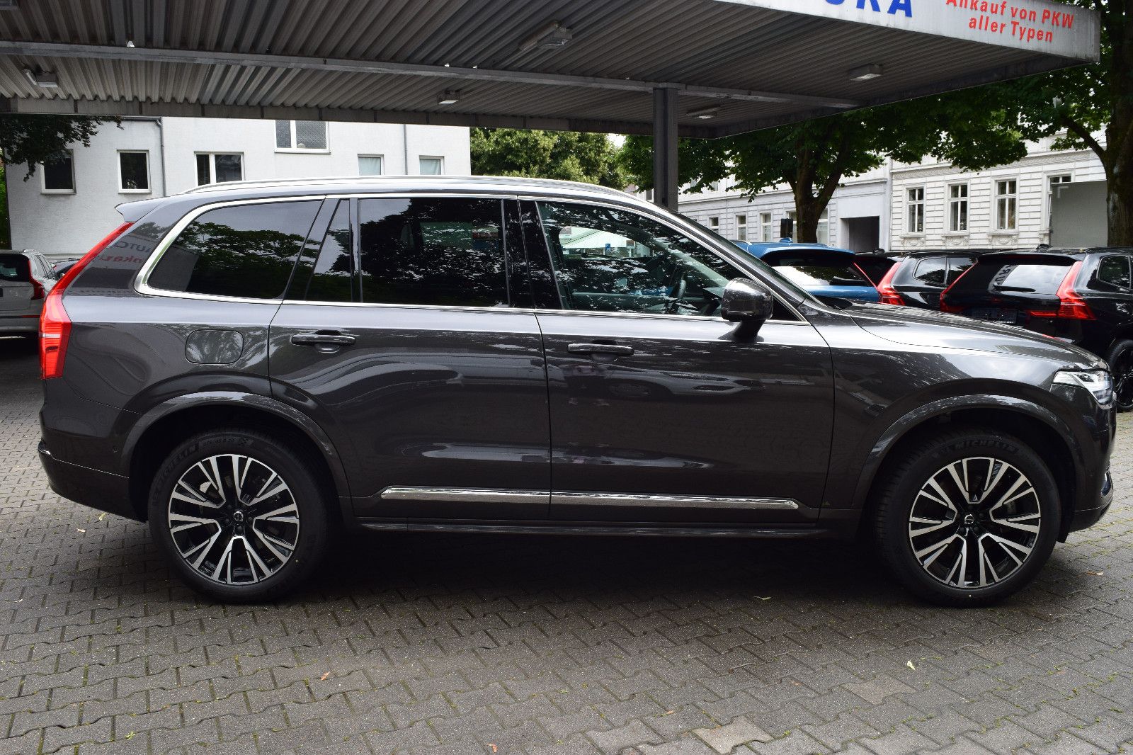 Volvo XC90 T8Plus Bright AWD - Samsaru's Car Outlet