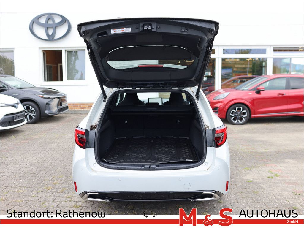 Toyota Corolla Touring Sports 1.8 Hybrid Teamplayer