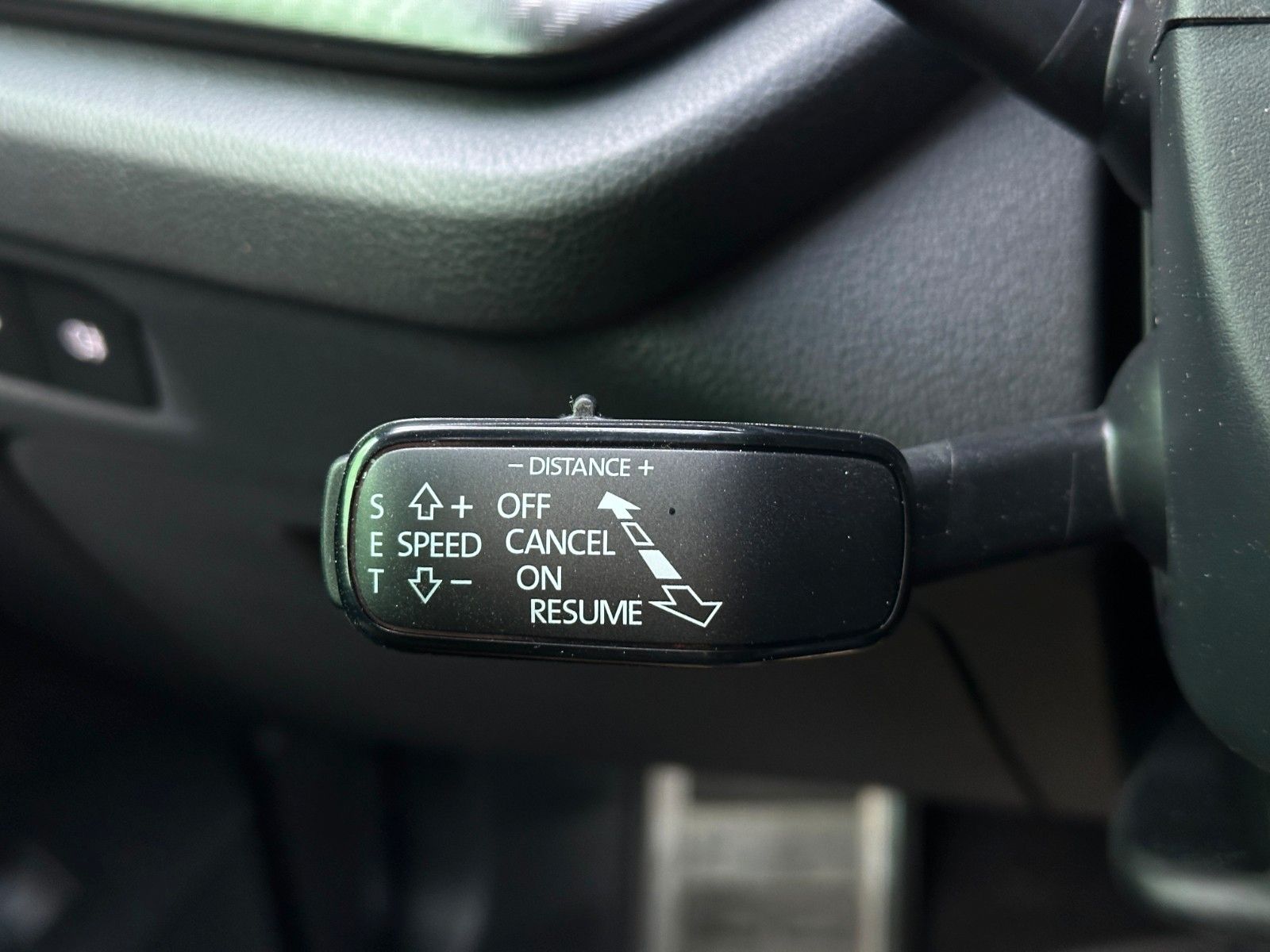 Skoda 2.0TSi 4x4 Sportline NAVI KAMERA eHK LM18"AHK