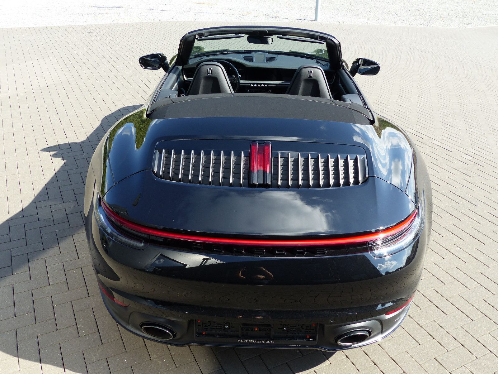 Porsche 992 Carrera 4 Cabriolet