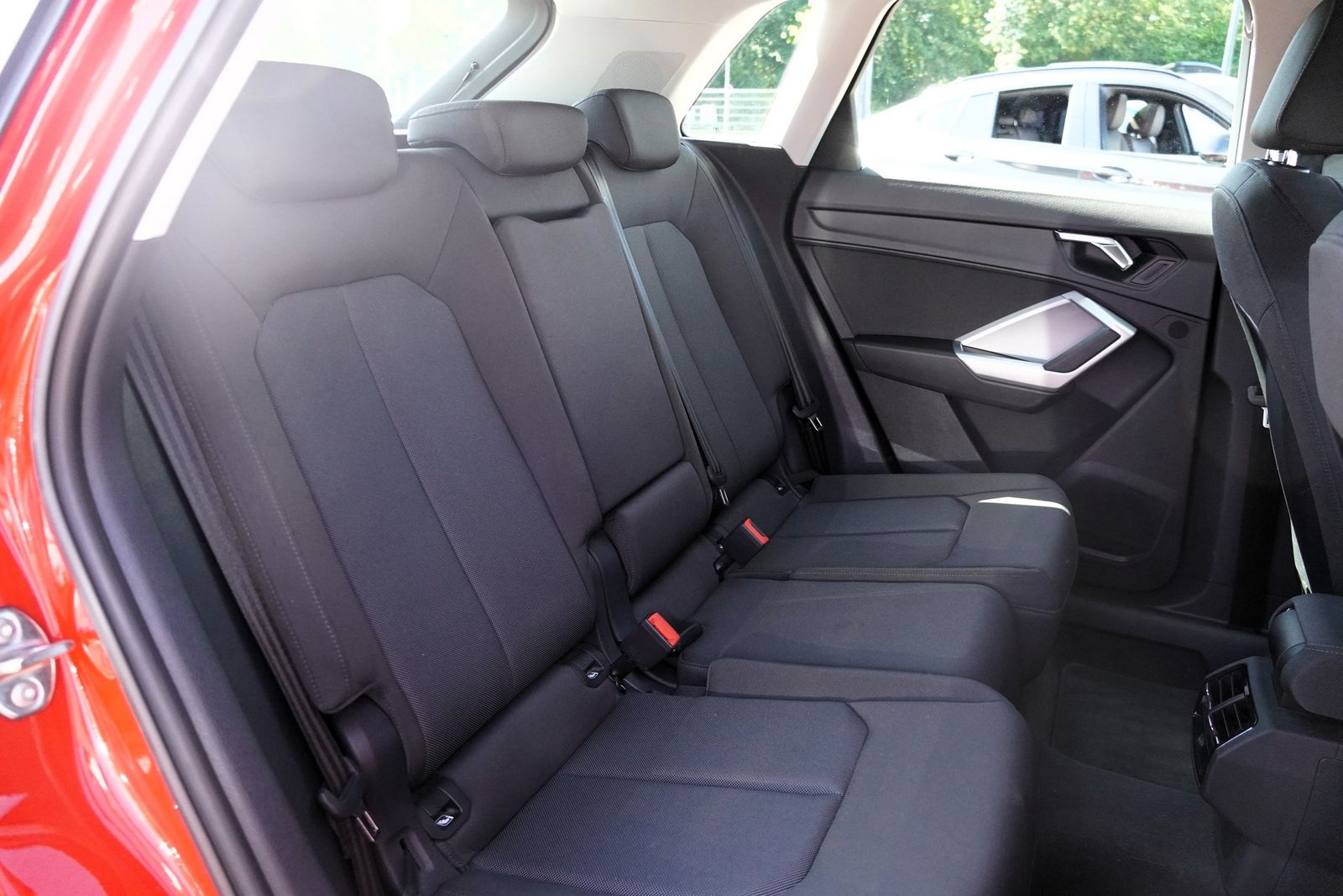 Audi Q3 35 TDI quattro advanced - Samsaru's Car Outlet