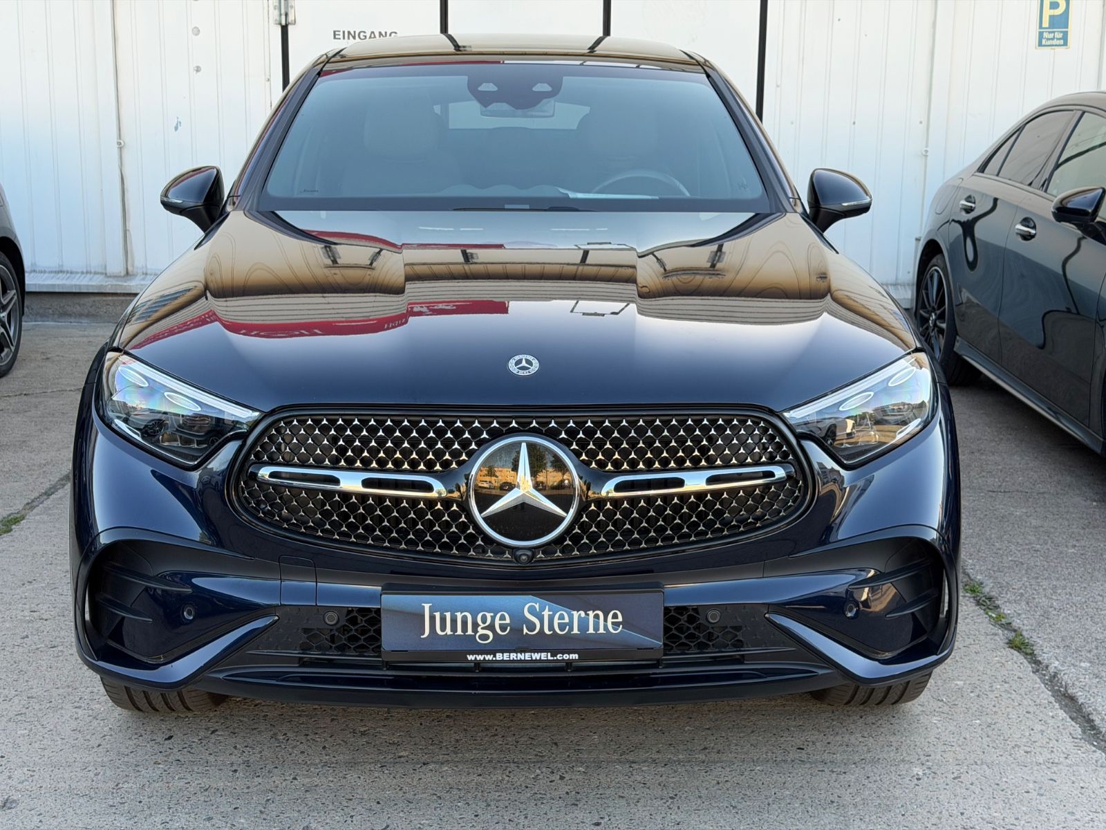 Mercedes-Benz GLC300 AMG Coupe 4M_Pano_360_Sitzklima_Leder_LED