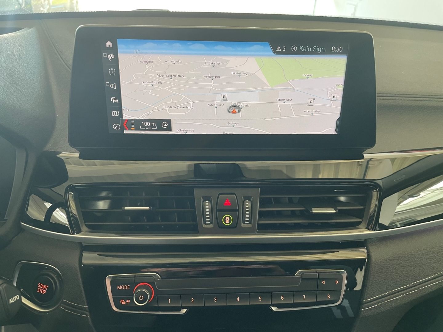 BMW X1 xDrive 25e Sport Line - Samsaru's Car Outlet