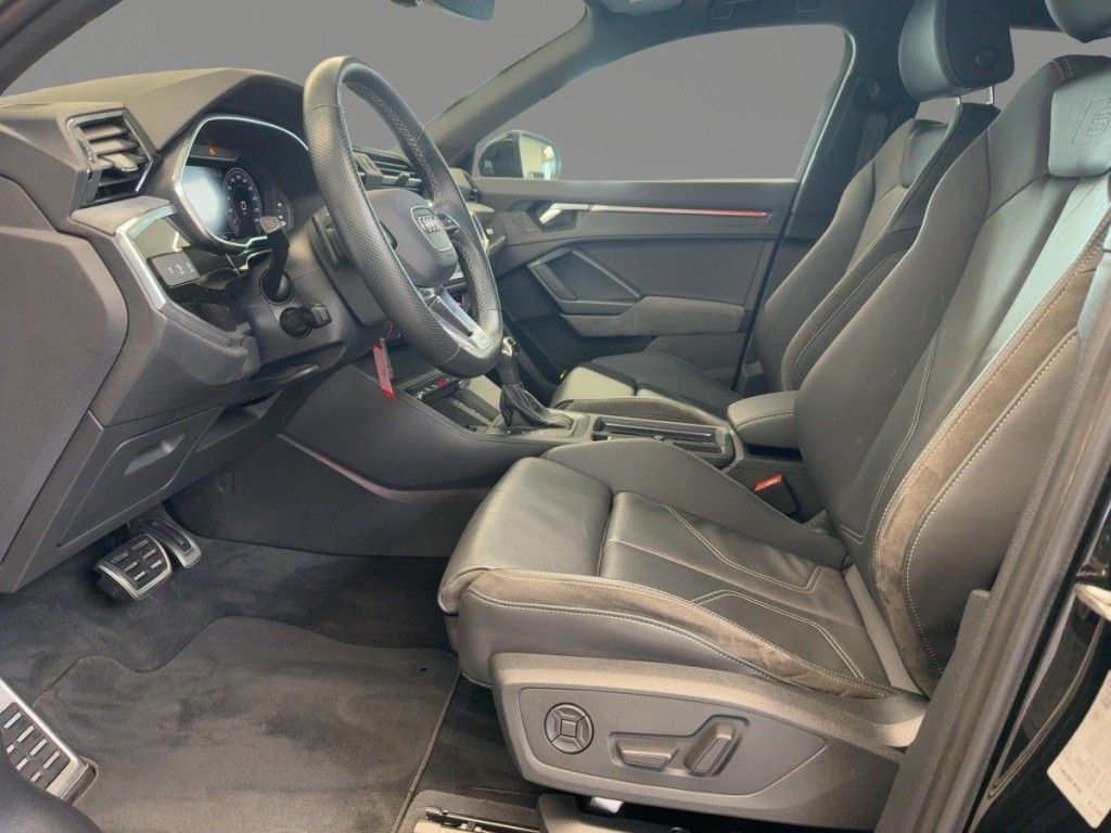 Audi Q3 45 TFSI Sportback S Line - Samsaru's Car Outlet