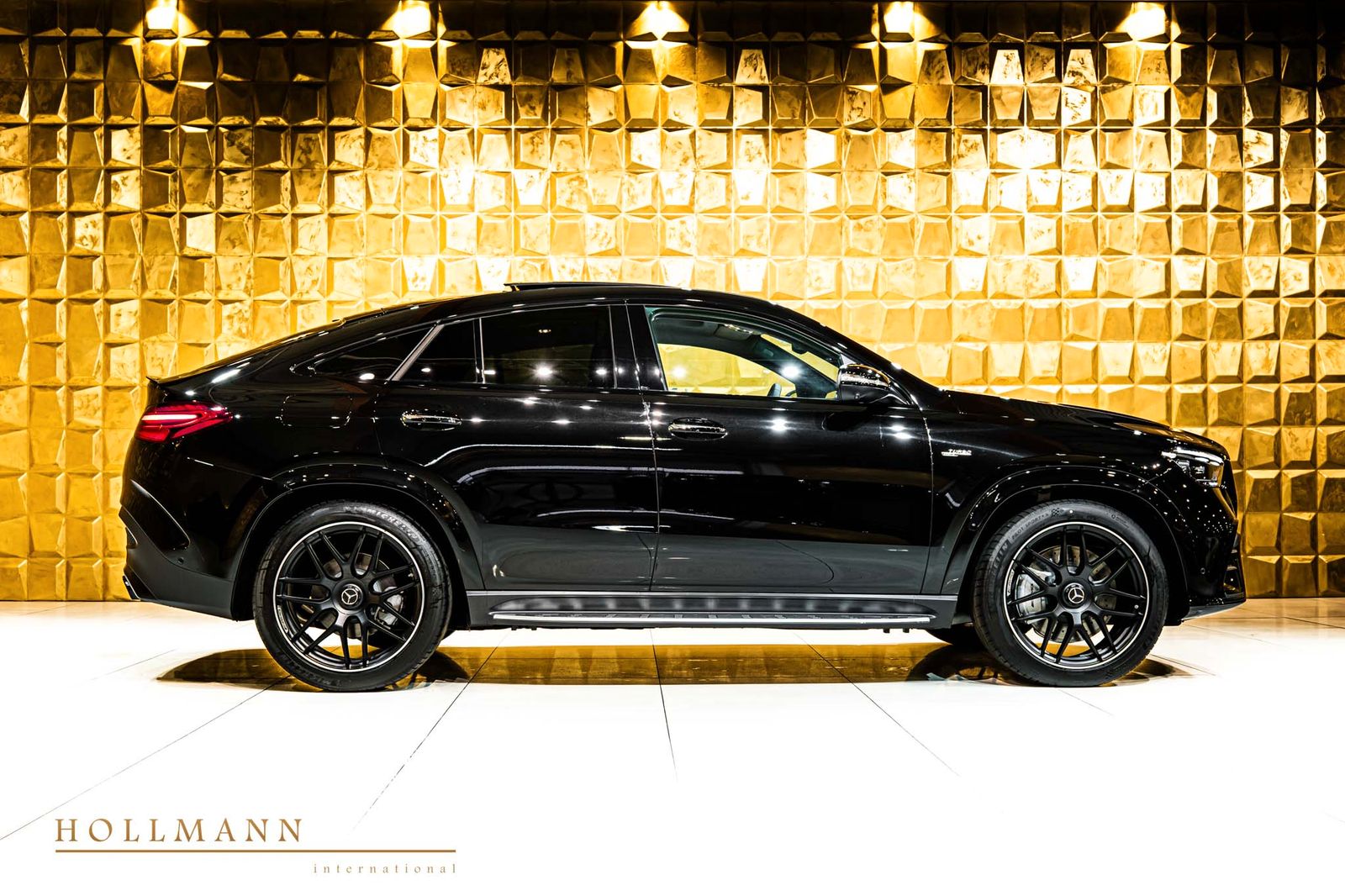 Mercedes-Benz GLE 53 AMG 4M+ COUPE + BURMESTER + HUD+ AIRMATIC