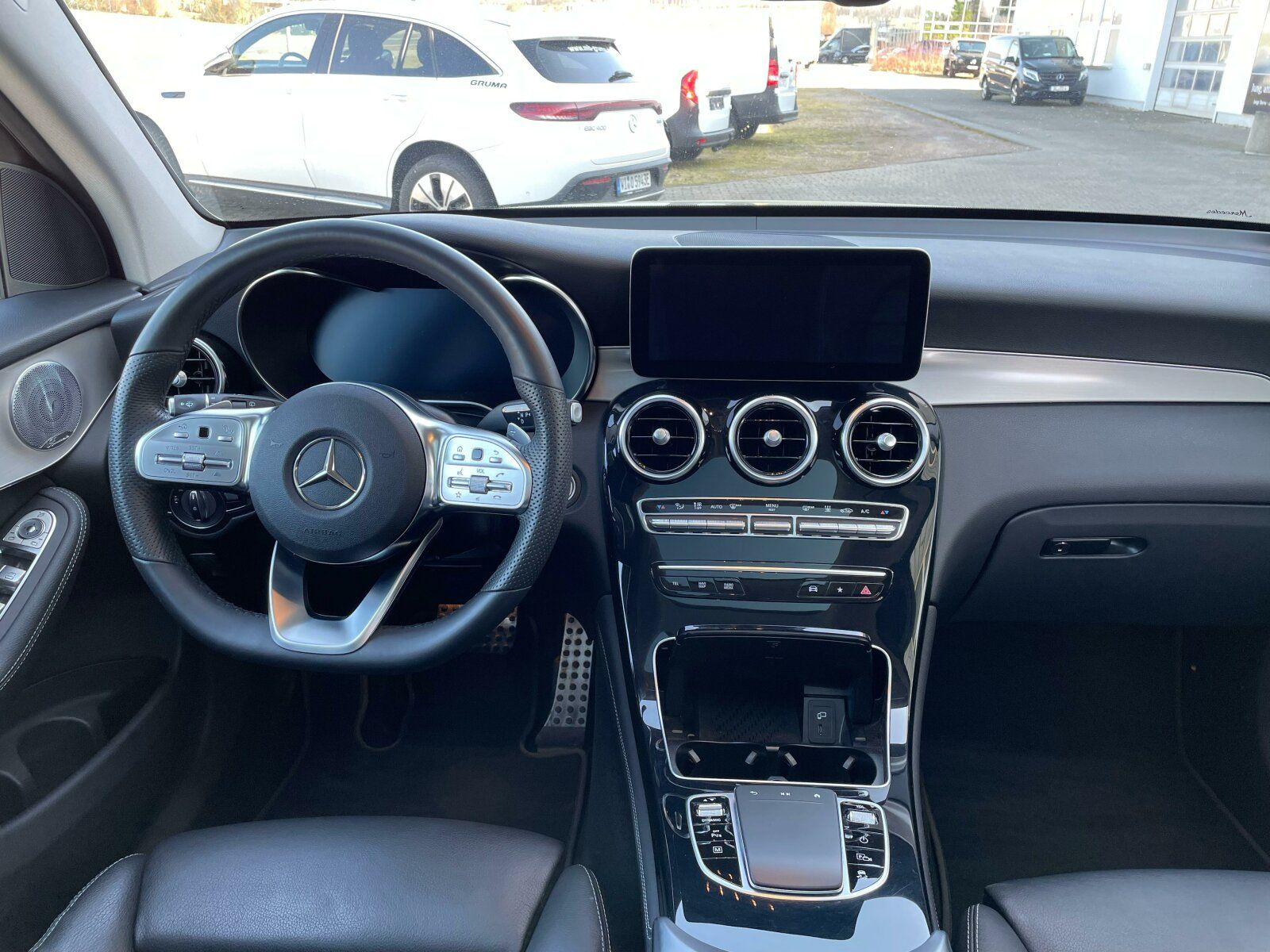 Mercedes-Benz GLC 300 de 4M AMG - Samsaru's Car Outlet