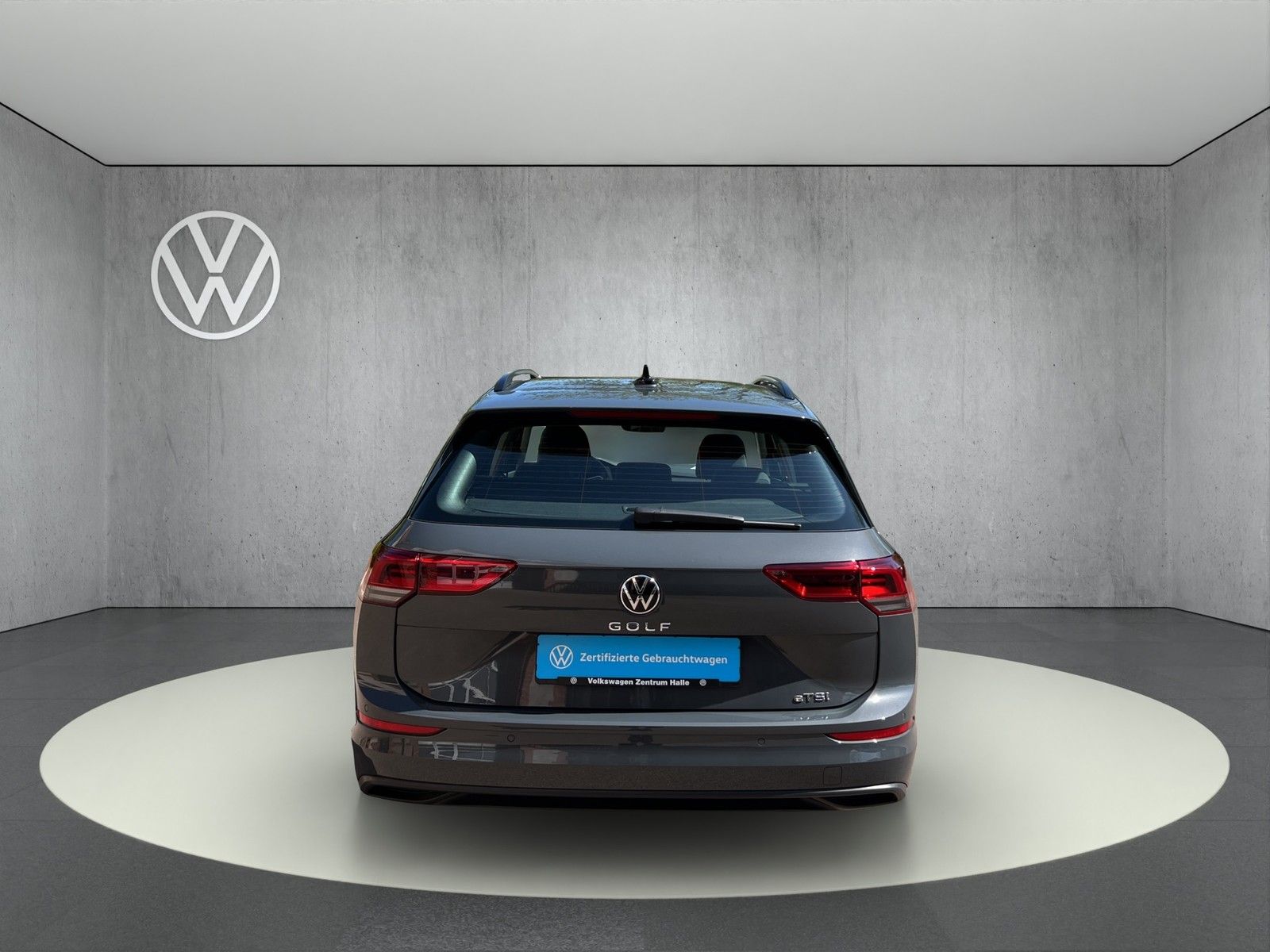 Volkswagen Golf Variant VIII eTSI Life DSG - Samsaru's Car Outlet