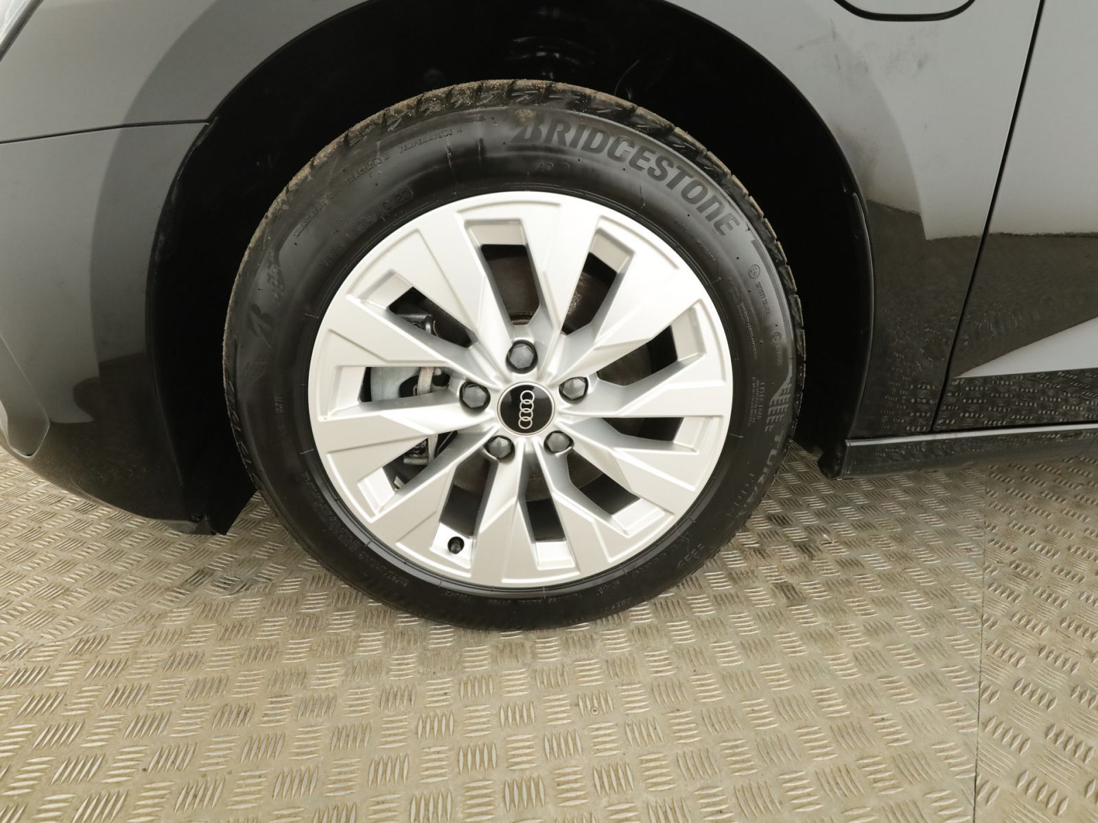 Audi A3 Sportback 40 TFSIe *HYBRID*AHK*LED*PDC*MMI-Pl