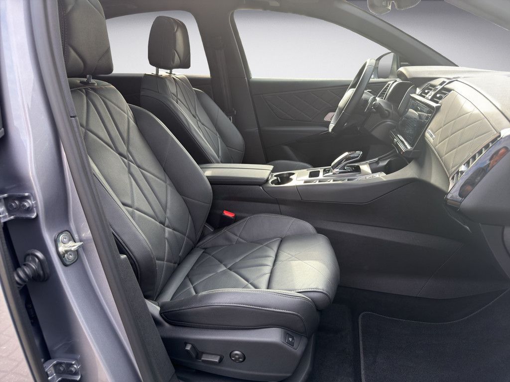 DS Automobiles DS7 Crossback PT 180 Rivoli +