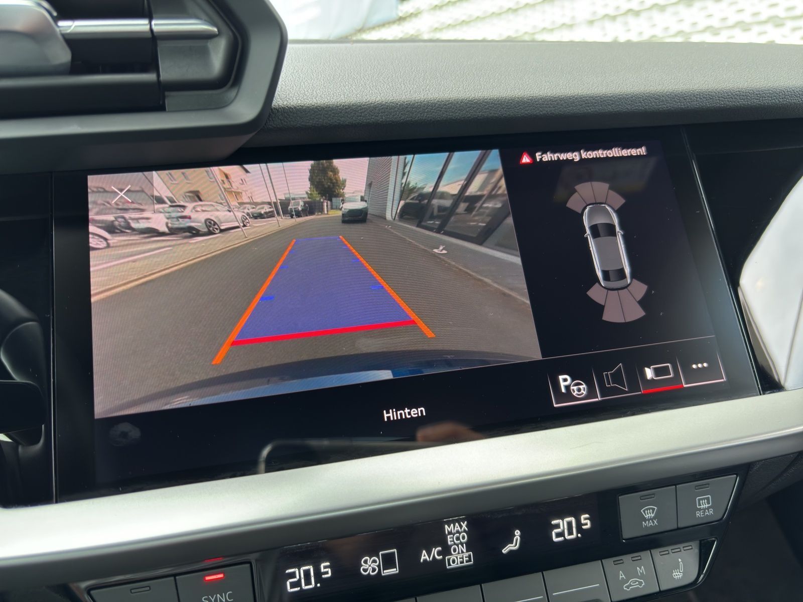 Audi A3 Limousine 35 TDI S-LINE*NAVI-PLUS*KAMERA*PDC*