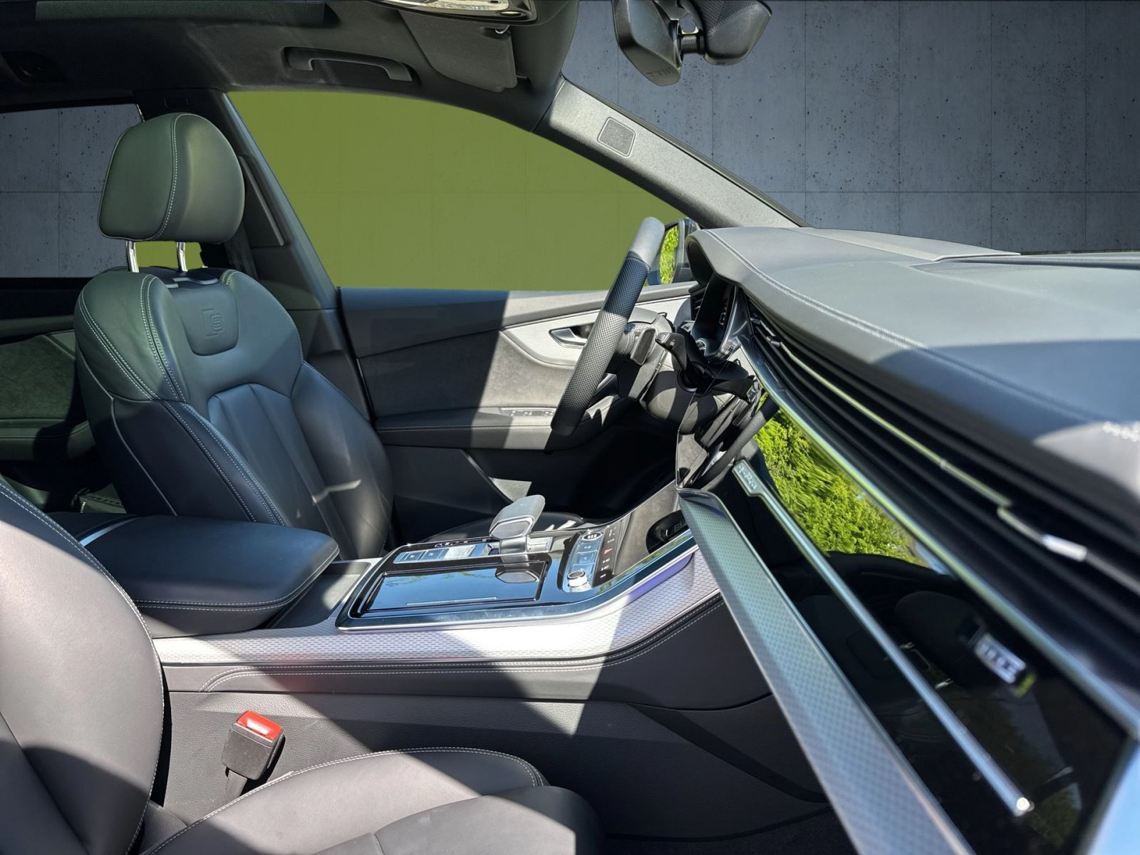 Audi Q8 S line 50 TDI AHK/StHz/HuD/22''/HDMatrix/4Len