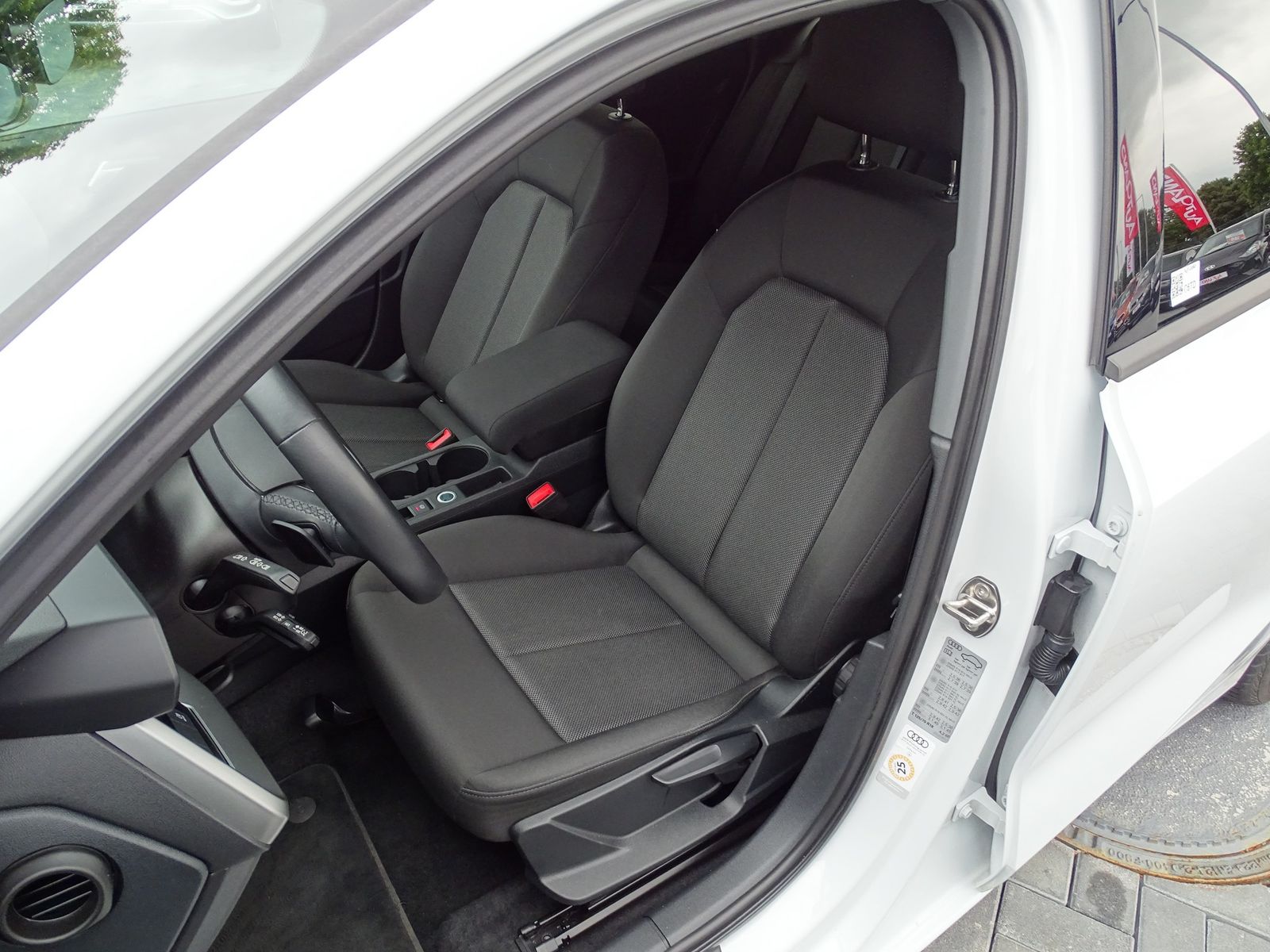Audi A3 Sportback 35 2.0 TDI - Samsaru's Car Outlet