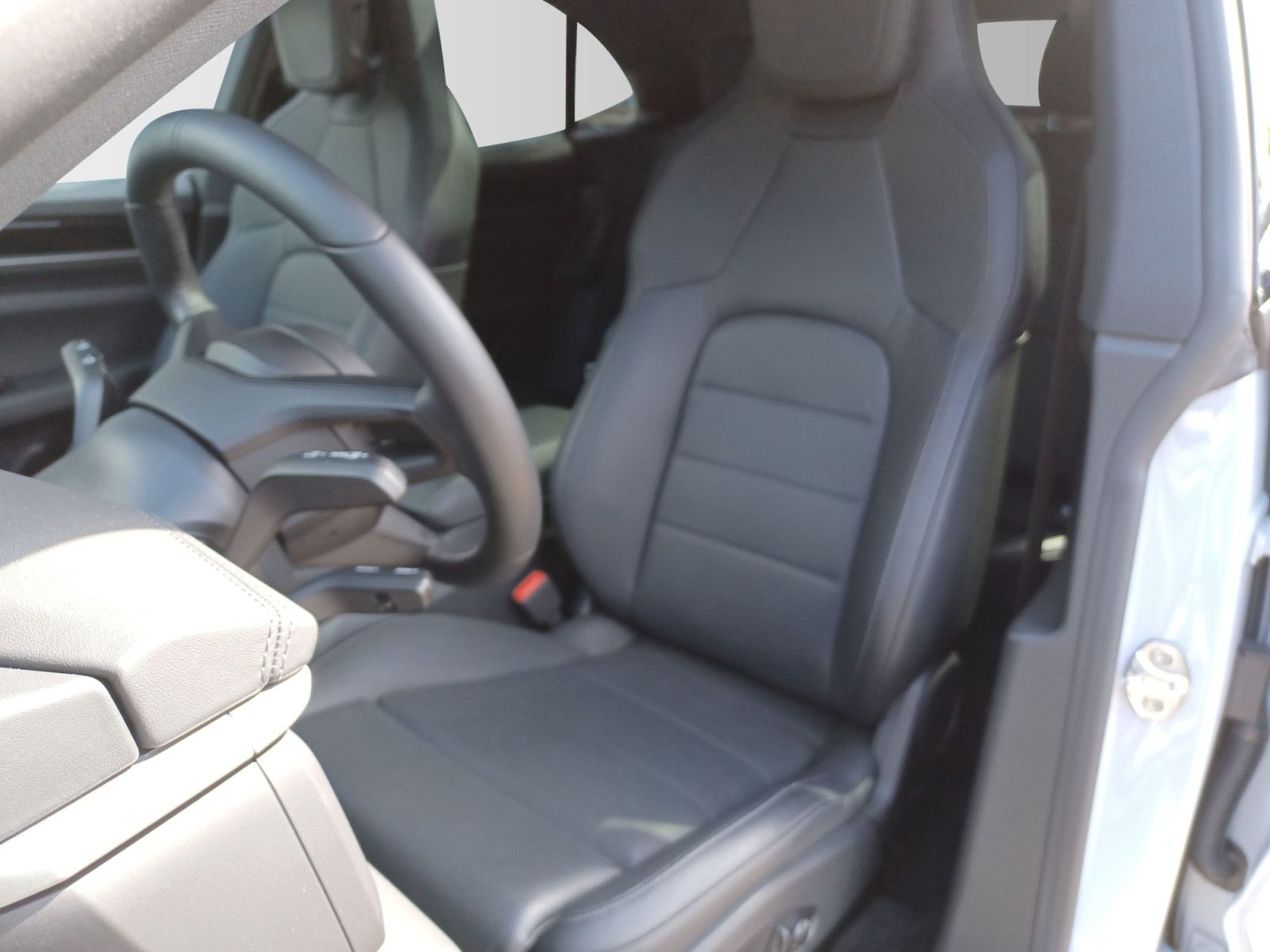 Porsche Macan 4
