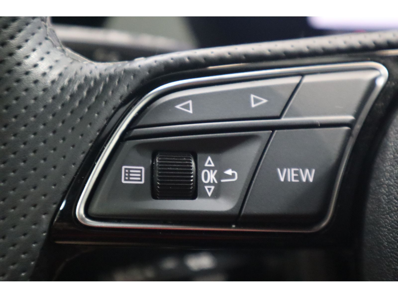 Audi A3 Sportback 35 TFSI S line - Samsaru's Car Outlet