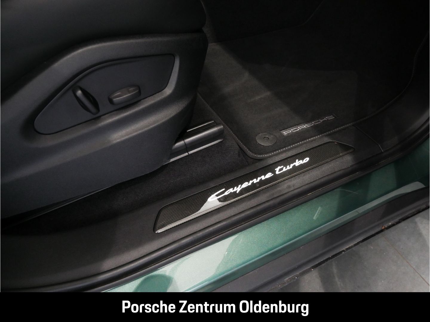 Porsche Cayenne Turbo E-Hybrid Coupe mit GT-Paket PTS