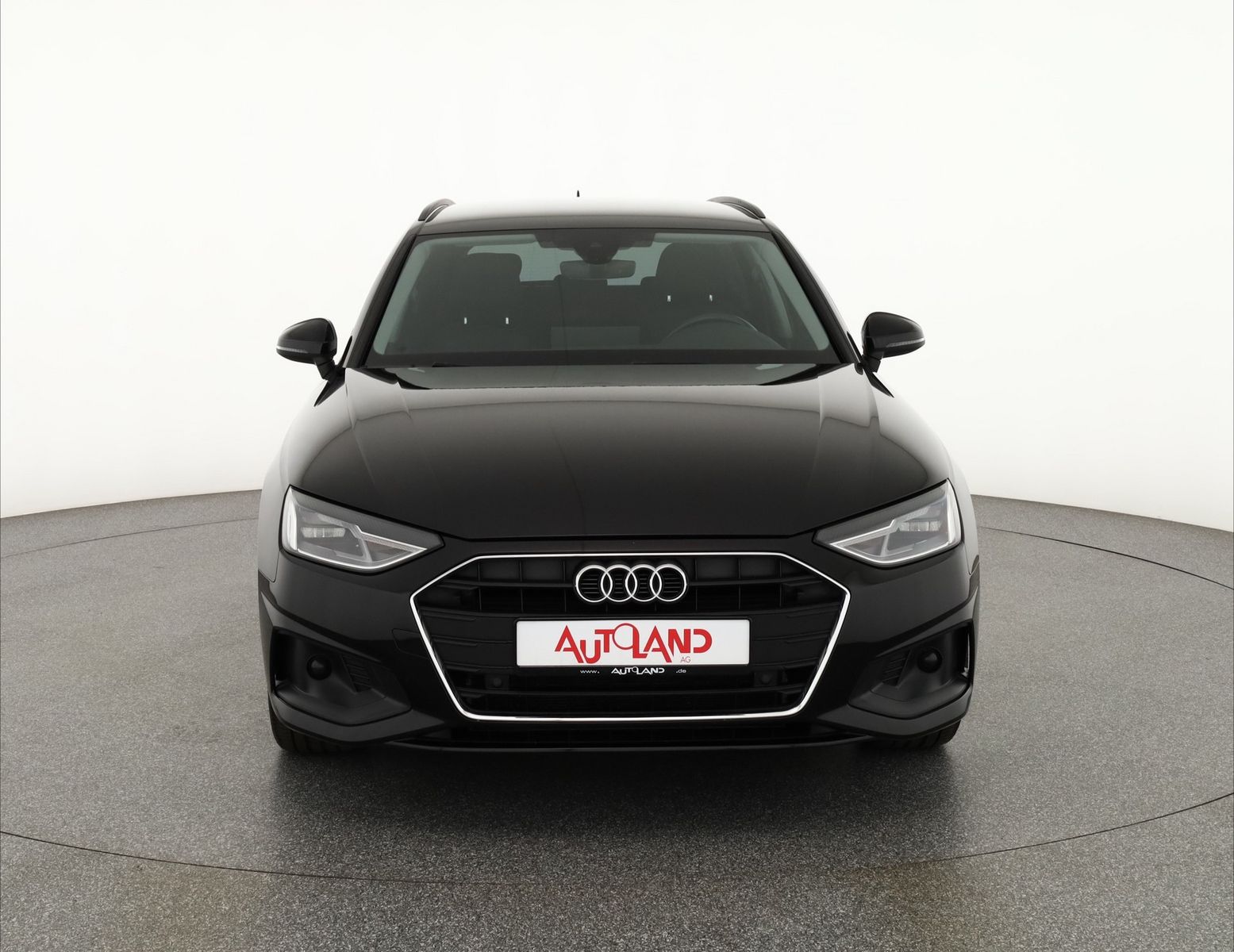 Audi A4 Avant 30 TDI S-Tronic - Samsaru's Car Outlet