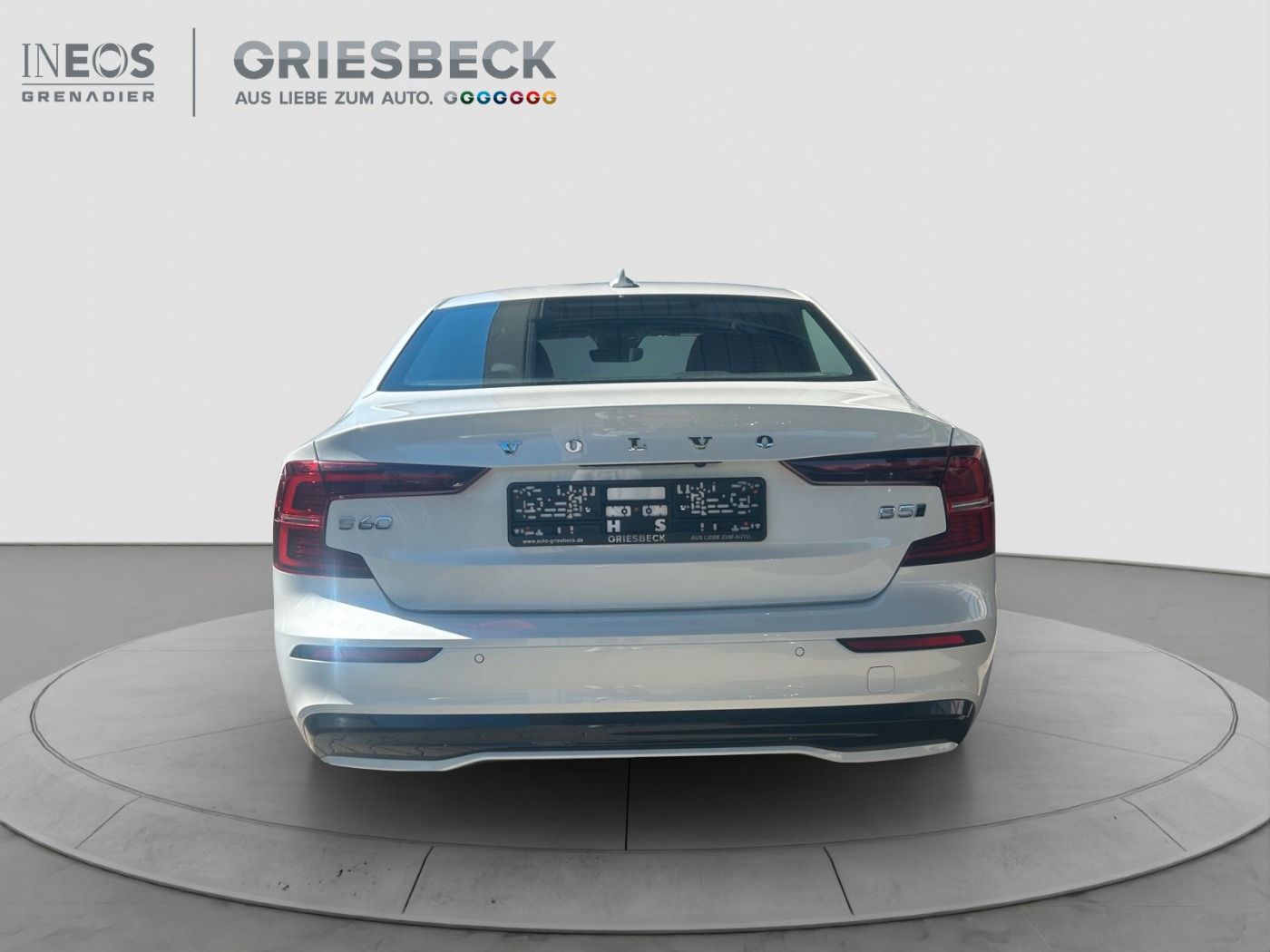 Volvo S60 B5 Ultimate Dark FLA*ACC*HUD*4xSHZ*STH*LM