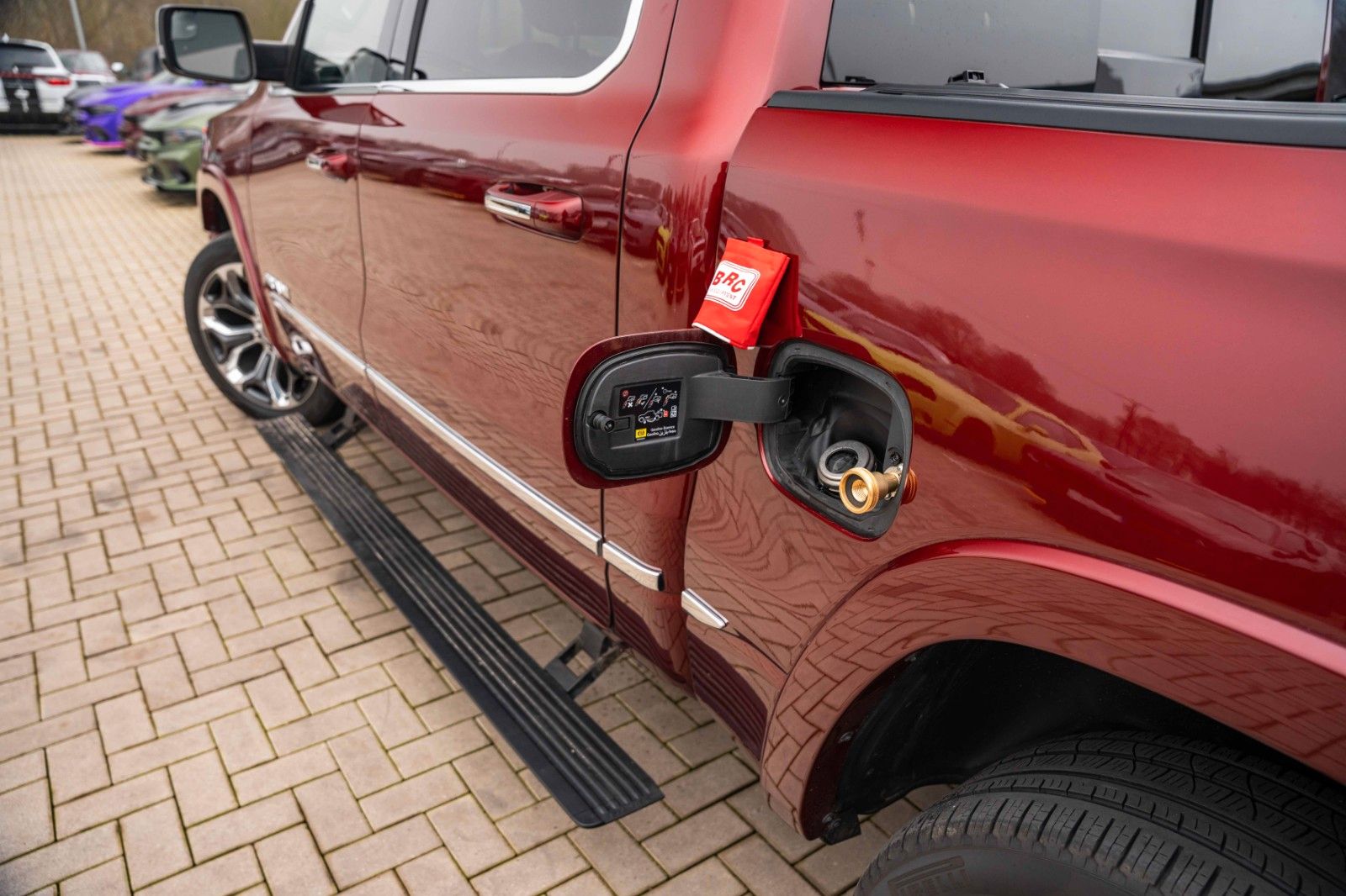 Dodge RAM 5,7 Hemi LIMITED BRC GAS 4x4 AHK  LED VOLL