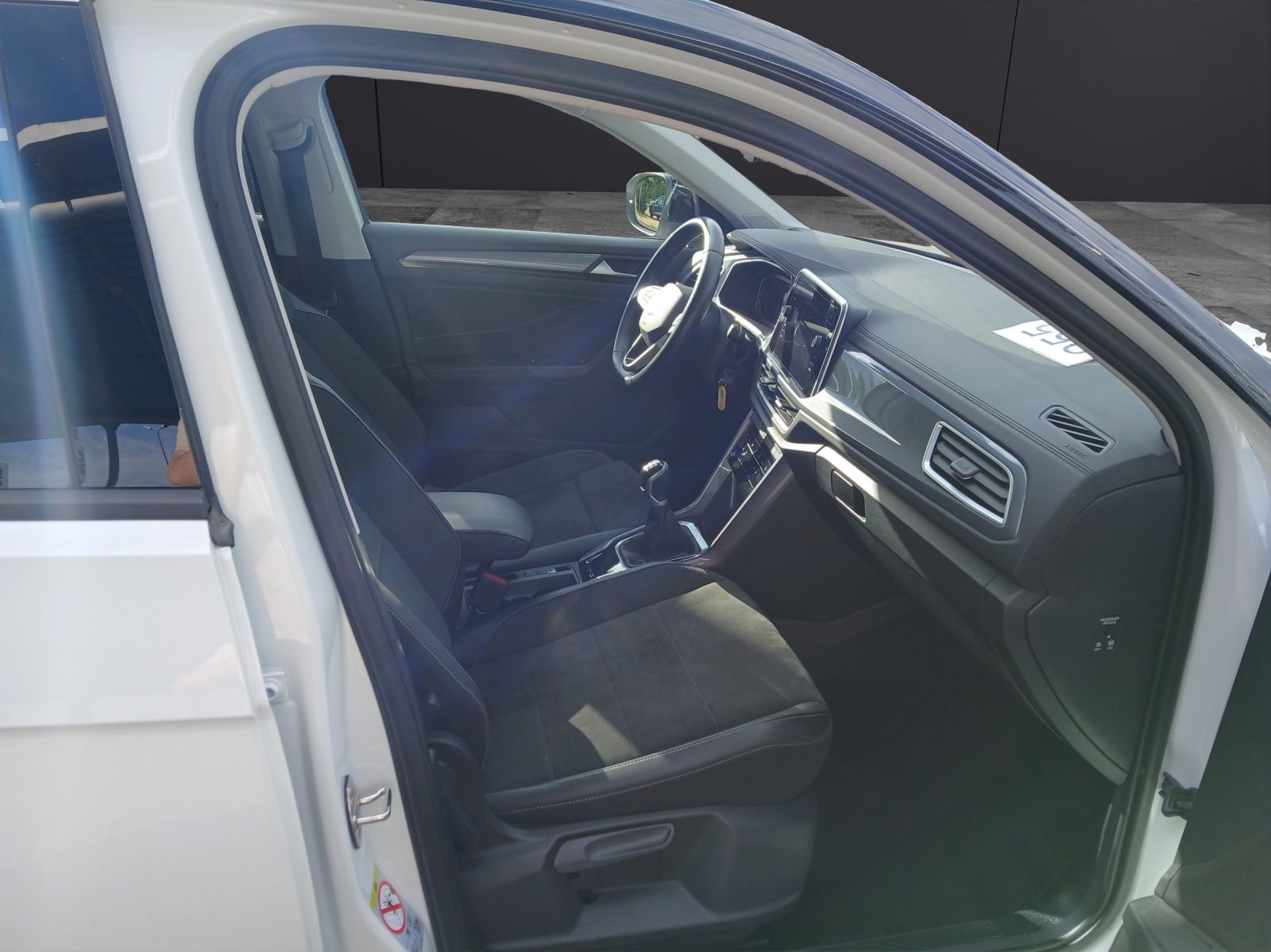 Volkswagen T-Roc TDI Style - Samsaru's Car Outlet