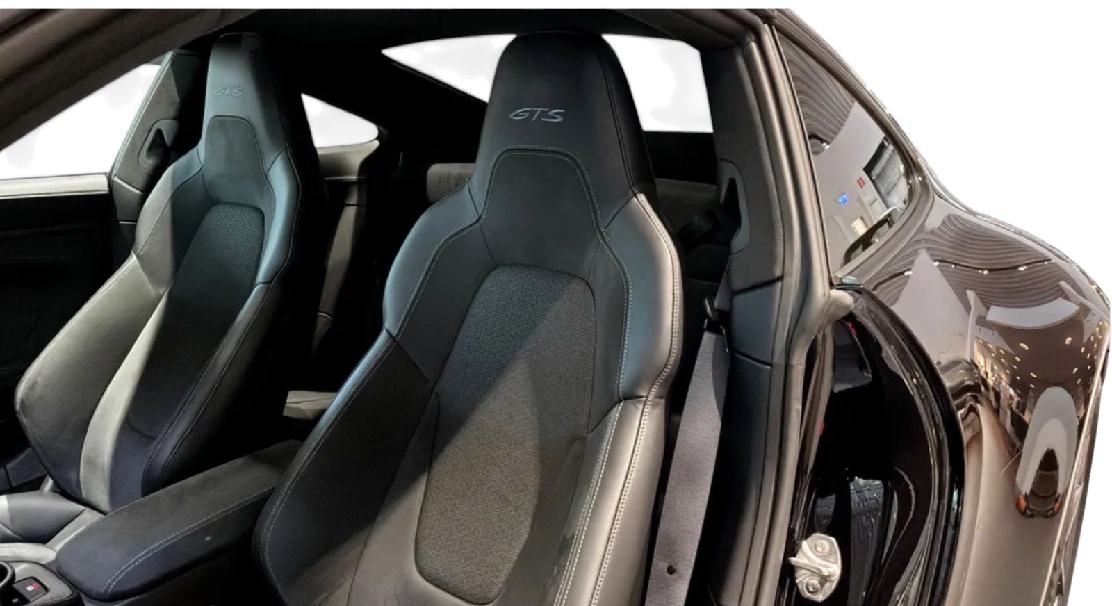 Porsche 992.2 4 GTS - AVAILABLE - EXPORT - EUR1 -