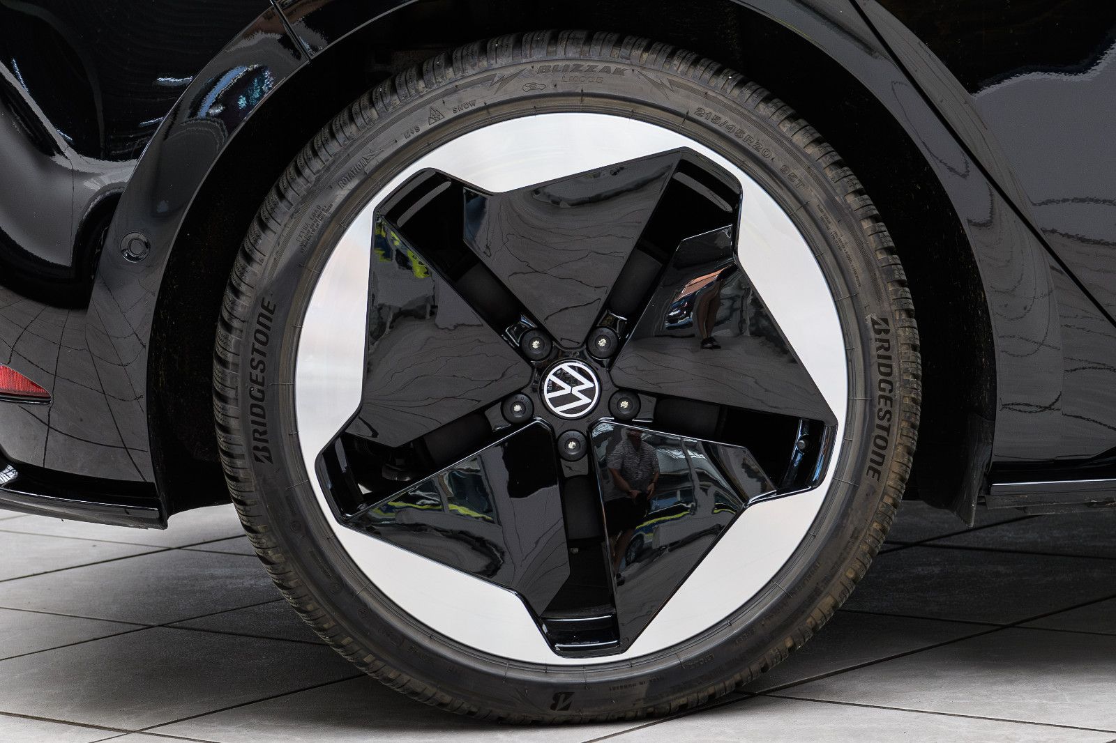 Volkswagen ID.3 GTX IQ-LIGHT+AHK+PANO+360°-KAM+NAV+WÄRMEP.