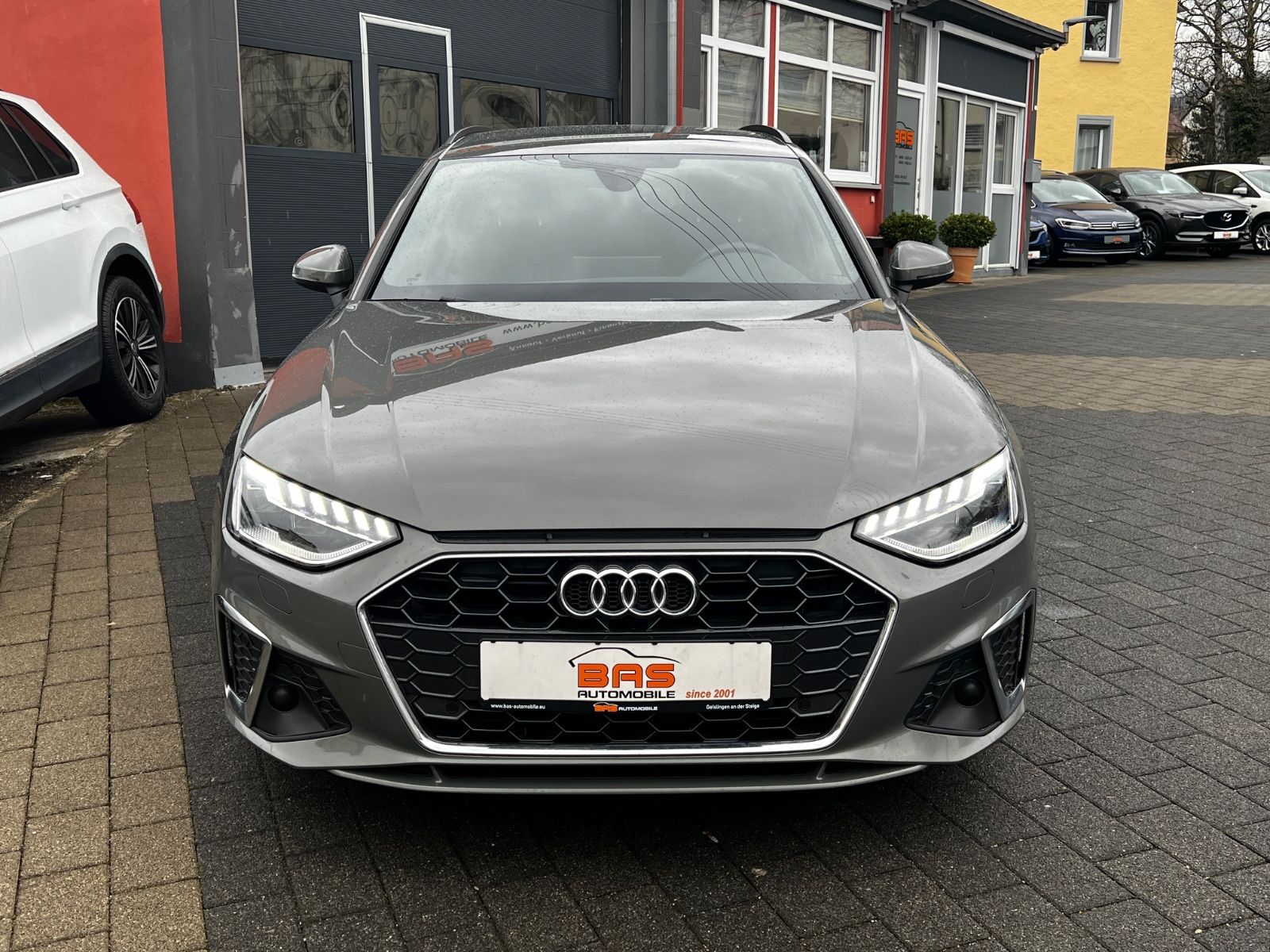 Audi A4 Avant 40 TDI S line - Samsaru's Car Outlet