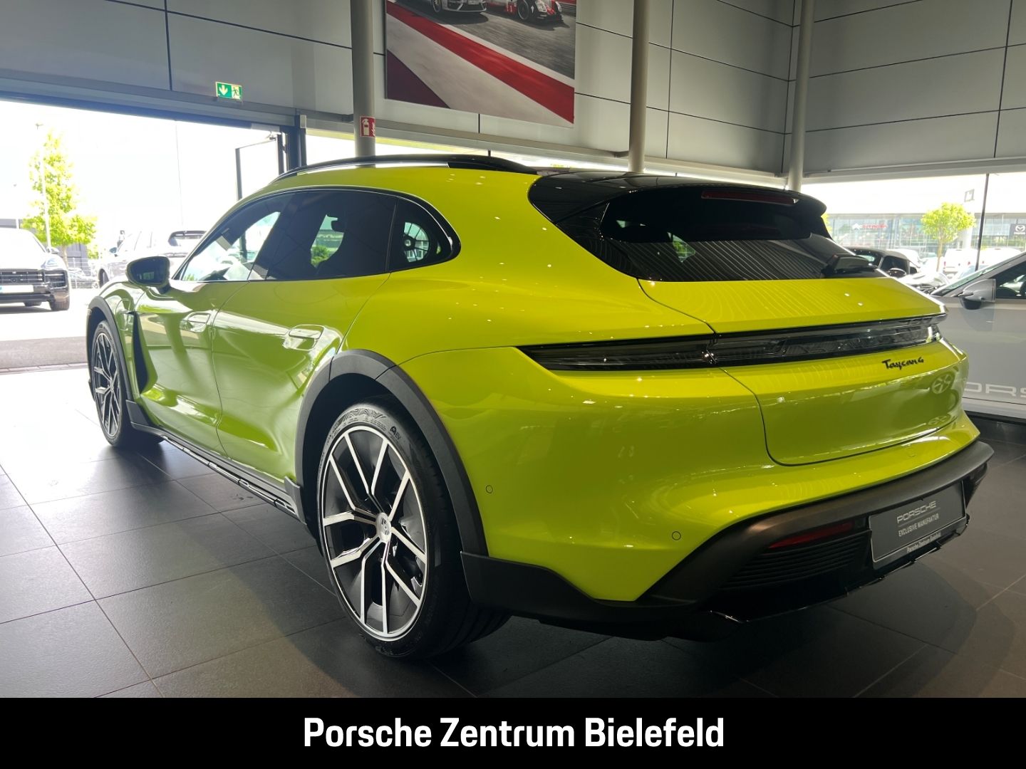 Porsche Taycan 4 Cross Turismo BOSE Performancebatterie+