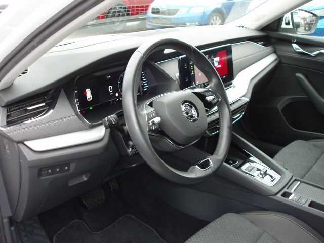 Skoda Octavia Combi Style 2.0 TDI DSG - Samsaru's Car Outlet
