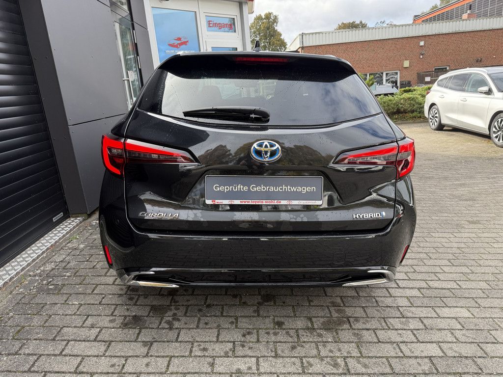 Toyota Corolla Touring Sports 1.8 Hybrid Team D