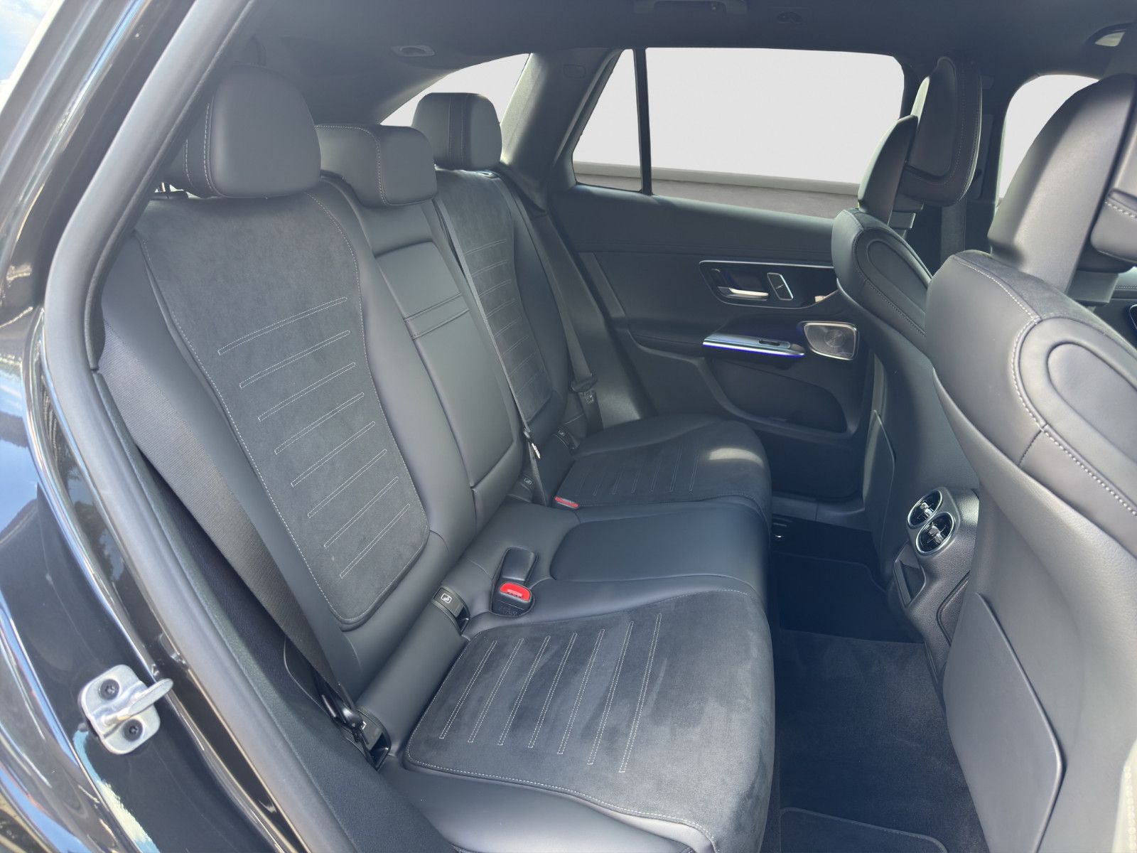 Mercedes-Benz GLC 220 d 4M AMG - Samsaru's Car Outlet