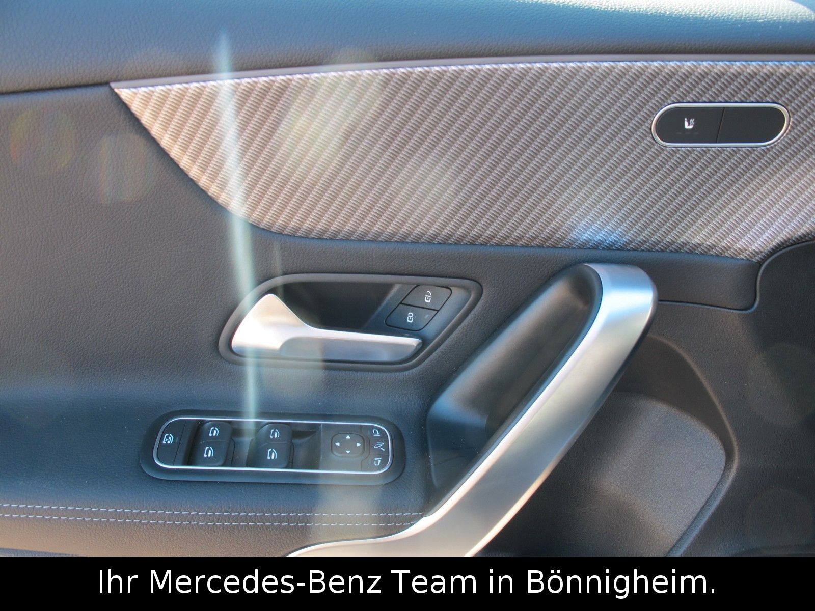 Mercedes-Benz A 180 Advanced Plus - Samsaru's Car Outlet