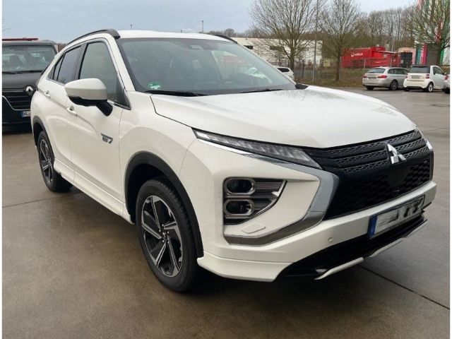 Mitsubishi Eclipse Cross Plus Select Black Hybrid 4WD 2.4 M