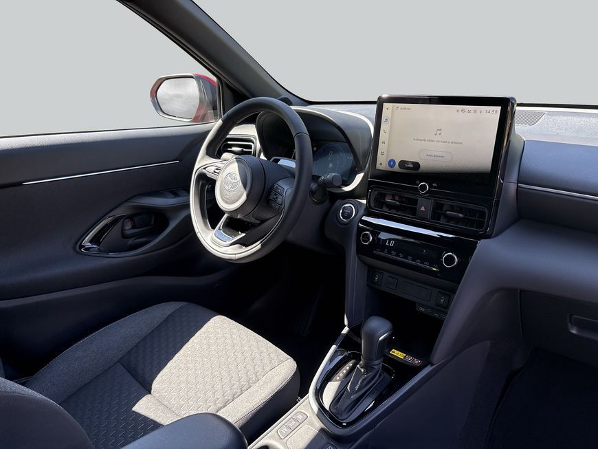 Toyota Yaris Cross Teamplayer Safety-Paket Winter-Paket