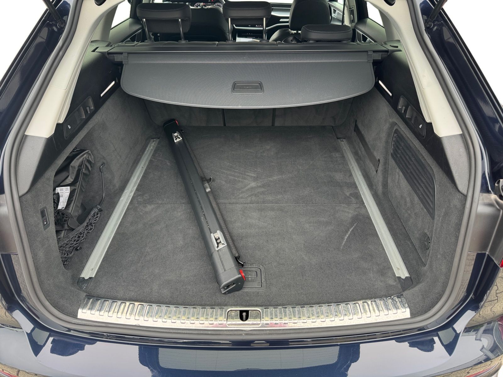 Audi A6 Avant S line 45 TFSI quattro S tronic, MATRIX