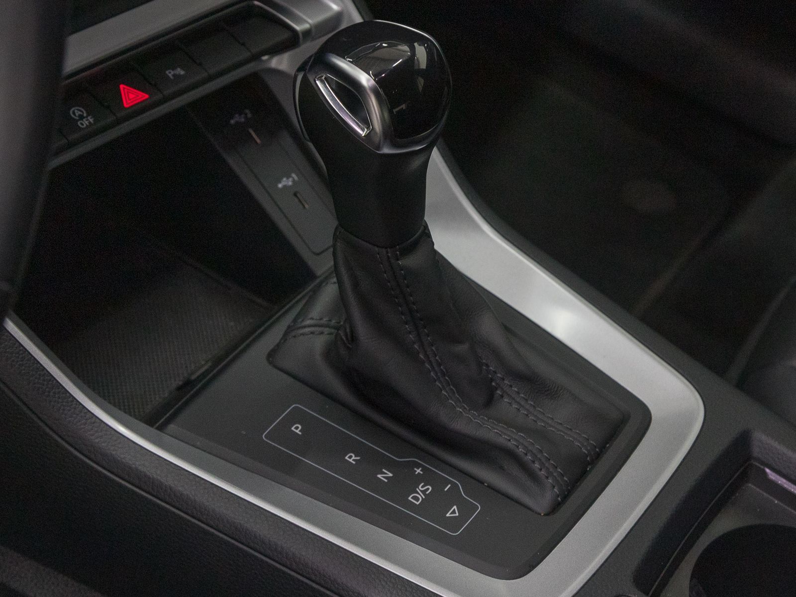 Audi Q3 40 TDI Q S LINE - Samsaru's Car Outlet