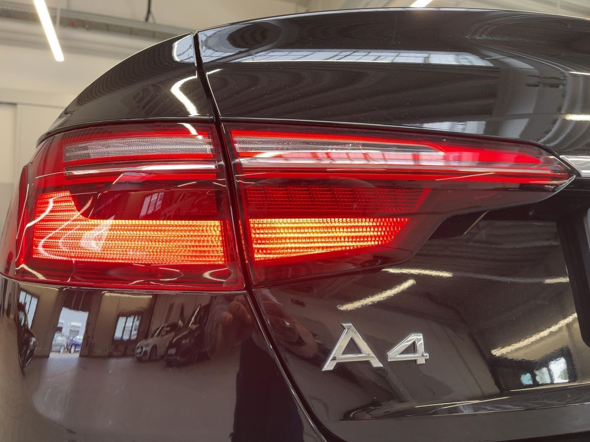 Audi A4 Limousine 35 TDI - Samsaru's Car Outlet