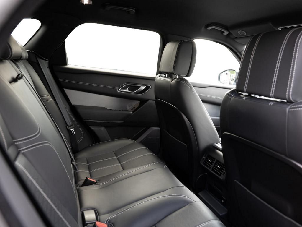 Range Rover Velar P400e R-Dynamic - Samsaru's Car Outlet