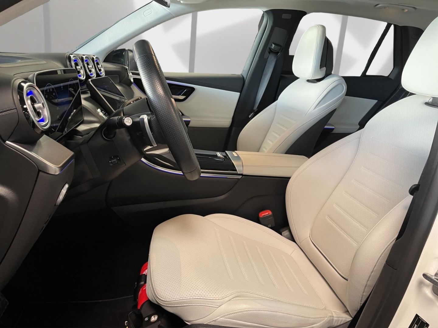 Mercedes-Benz GLC 300 d 4M AMG NIGHT STDHZ PANO AHK FAP+ 360°H