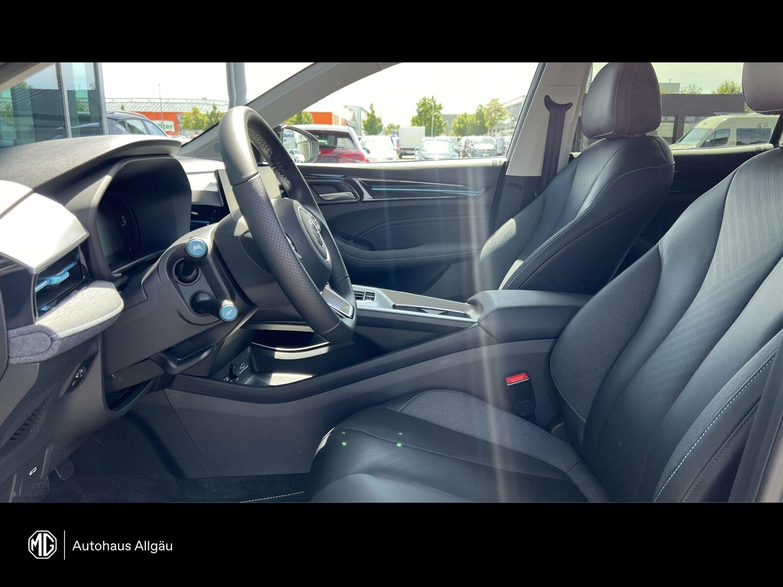 MG5 Luxury Max LED+ACC+Navi+360°Kam+CarPlay+SHZ