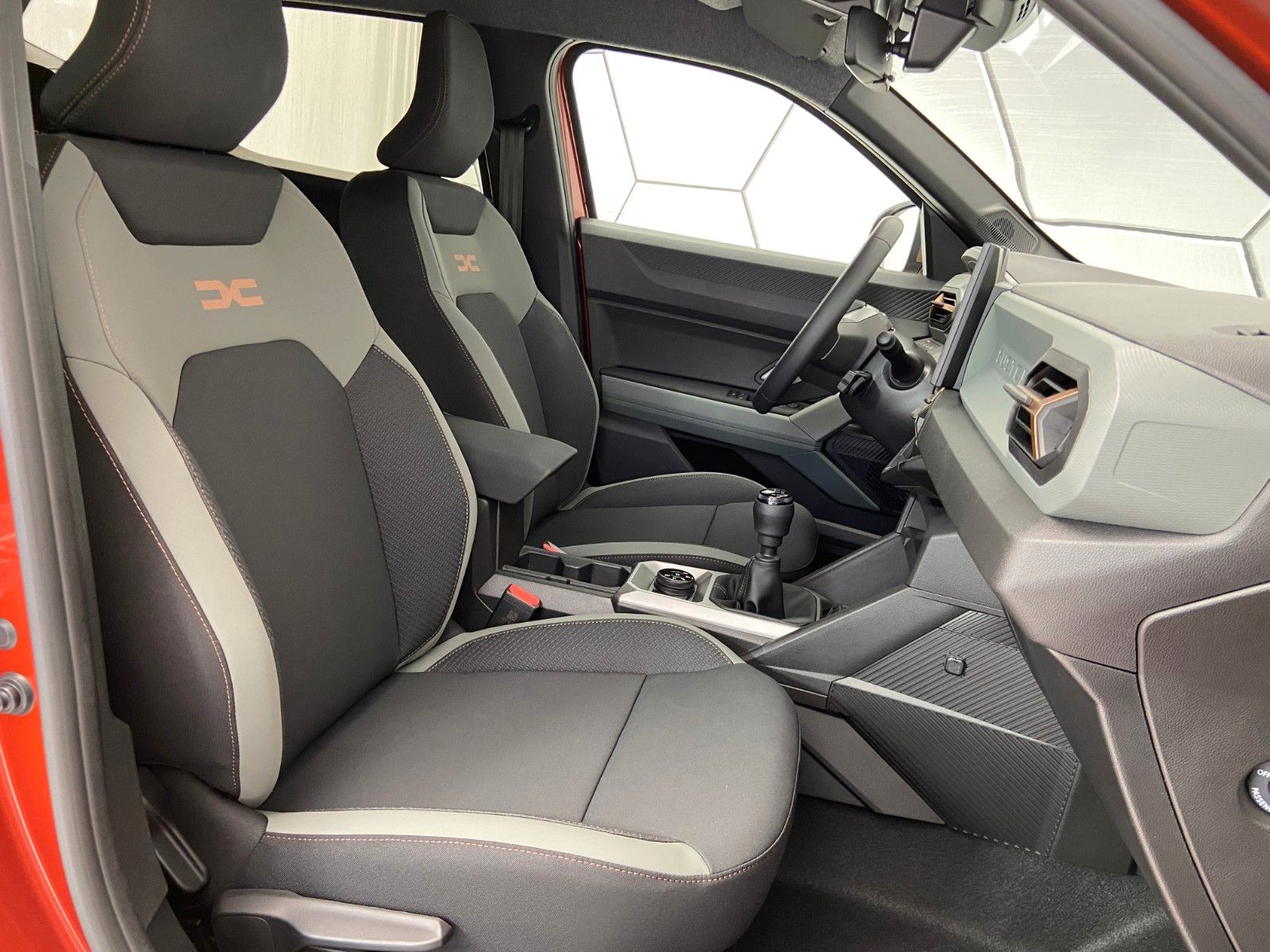 Dacia Duster Extreme TCe 130 4WD - Samsaru's Car Outlet
