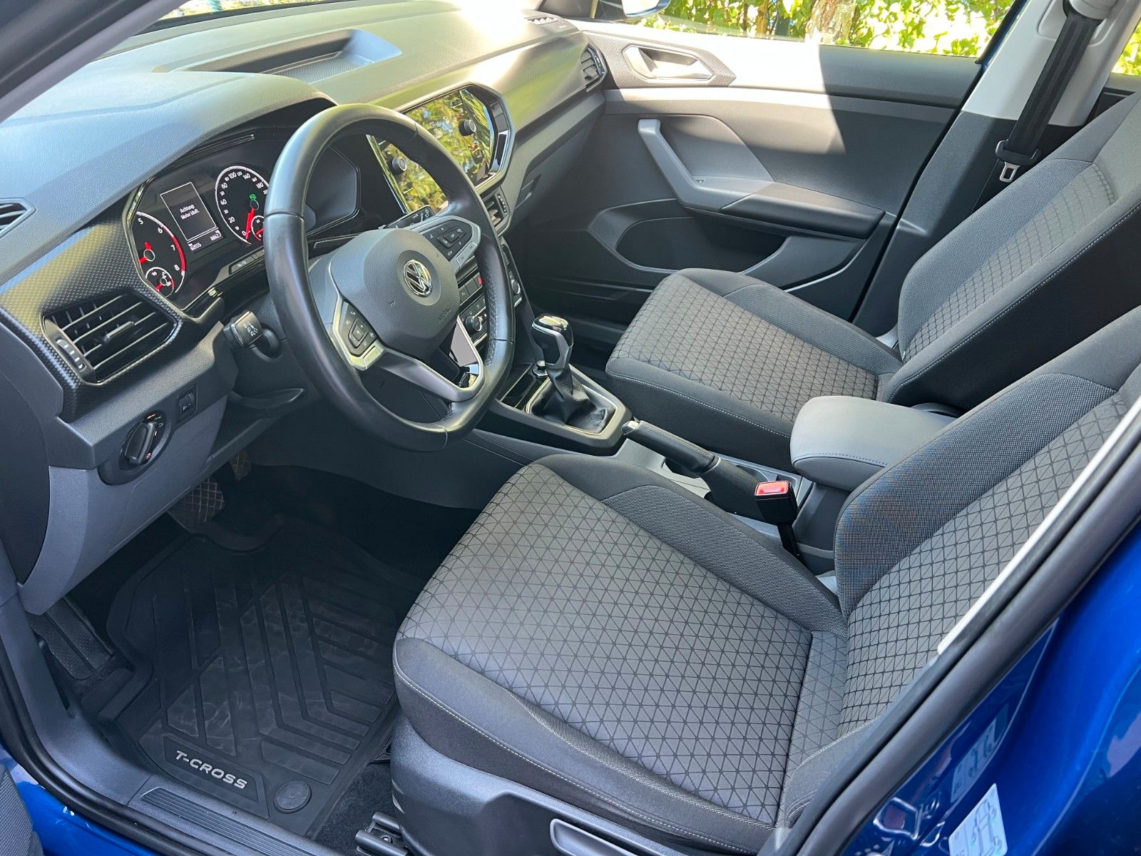 Volkswagen T-Cross Life - Samsaru's Car Outlet